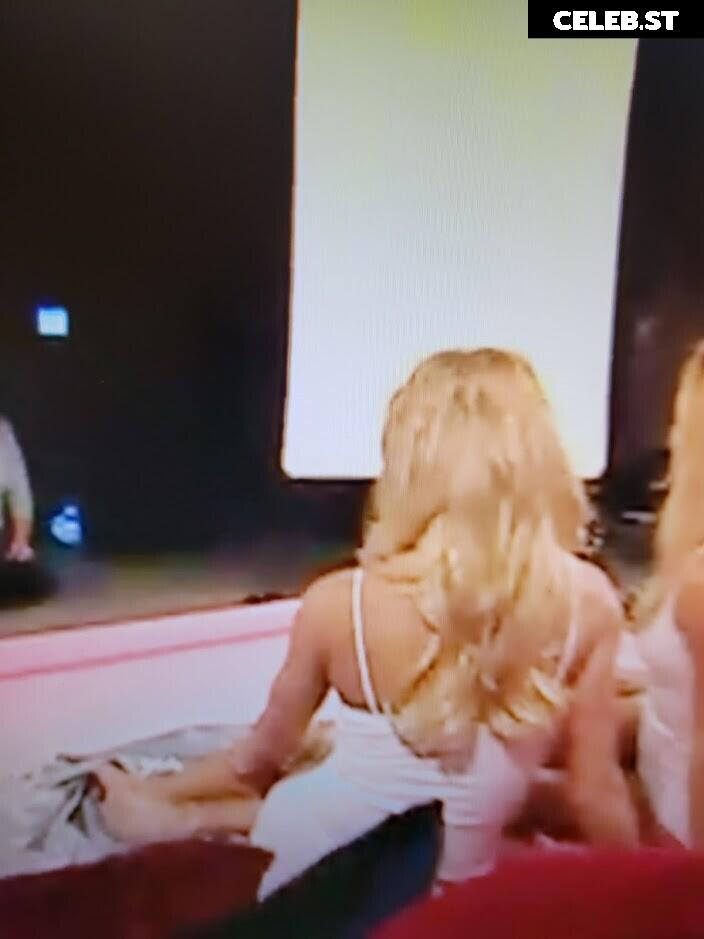 WWE Torrie Wilson Image 4408236
