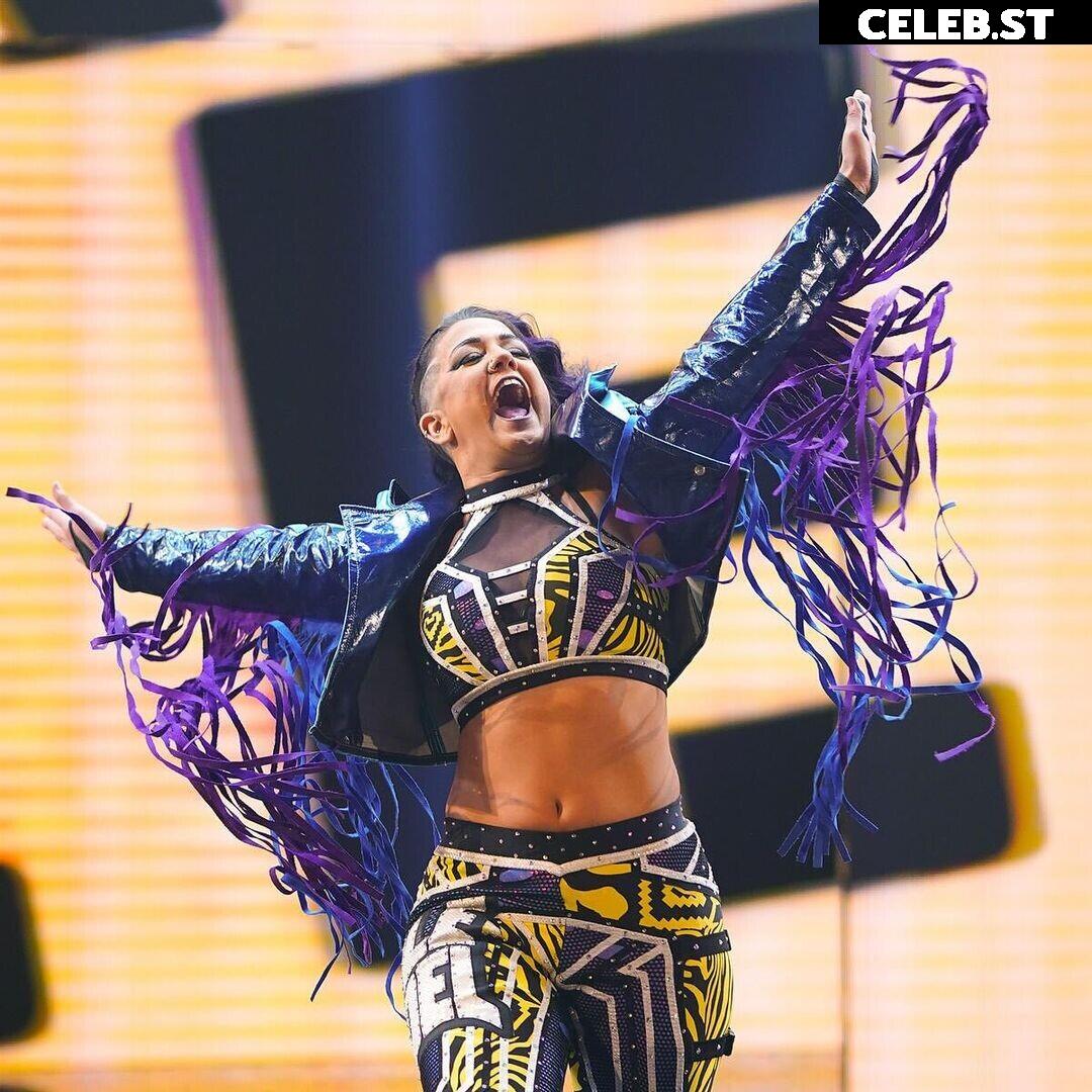 WWE Bayley / Davina Rose / Pamela Rose Martinez Image 4408906