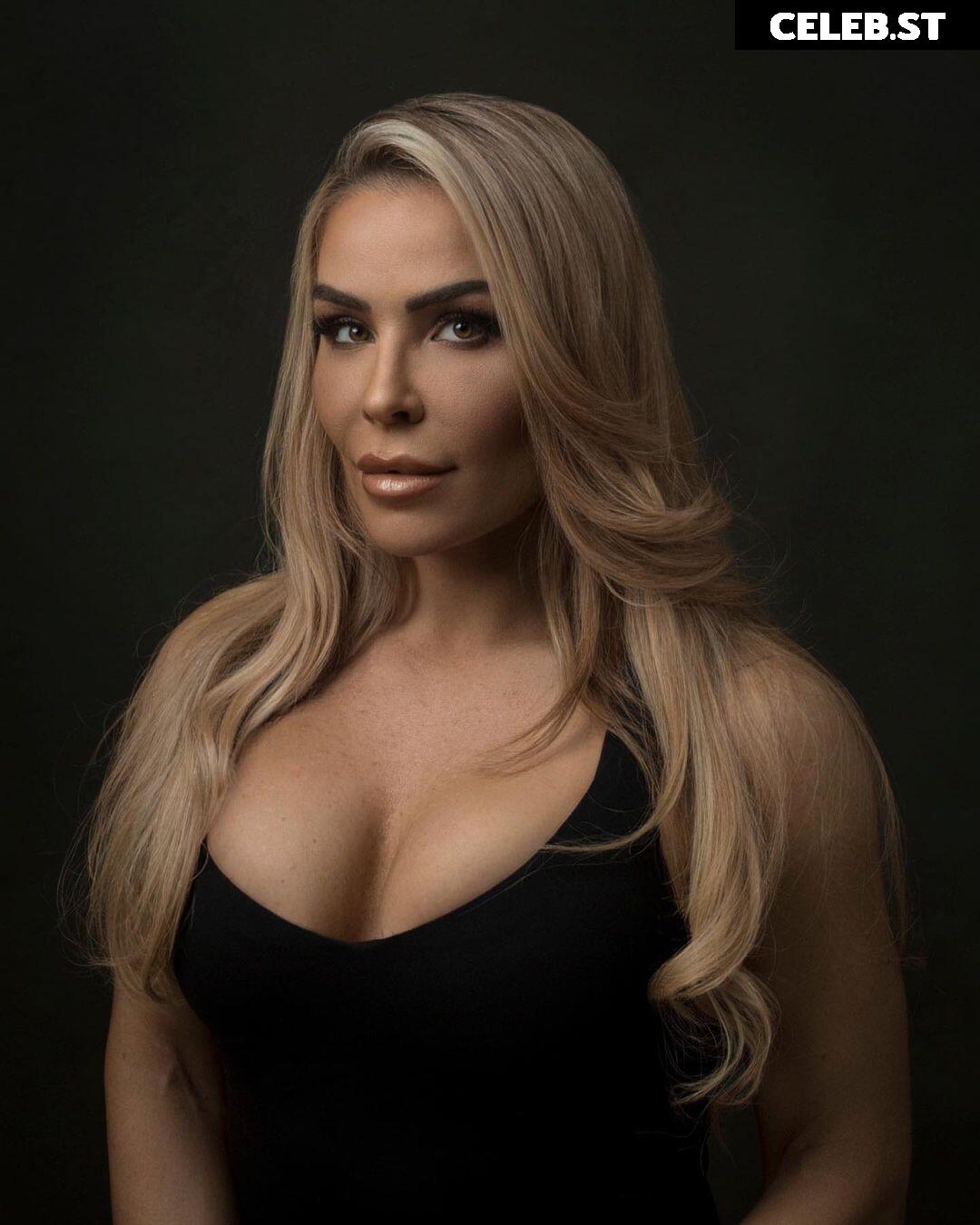 WWE Natalya Neidhart , The Boat Image 4591647