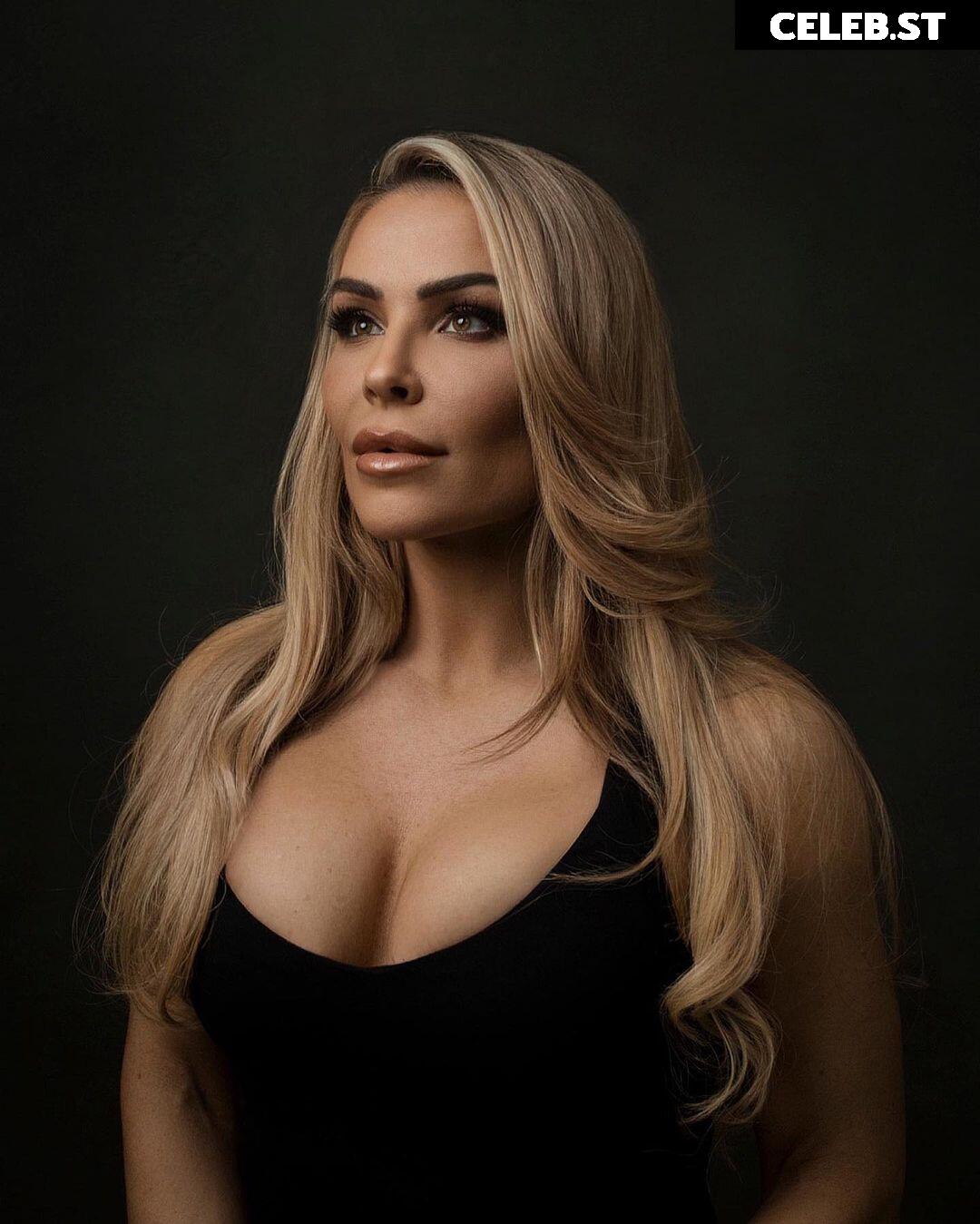 WWE Natalya Neidhart , The Boat Image 4591635