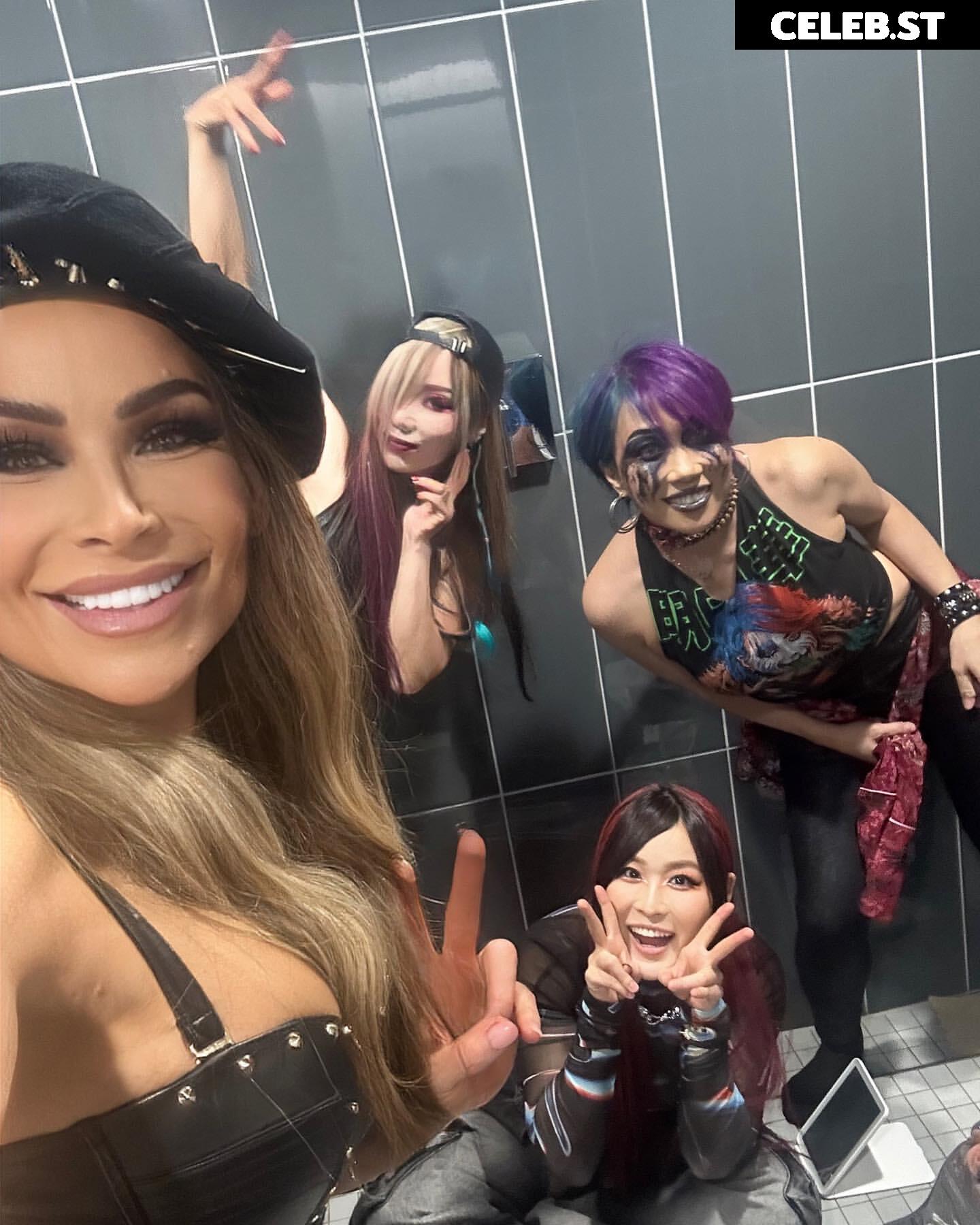 WWE Natalya Neidhart , The Boat Image 4591907