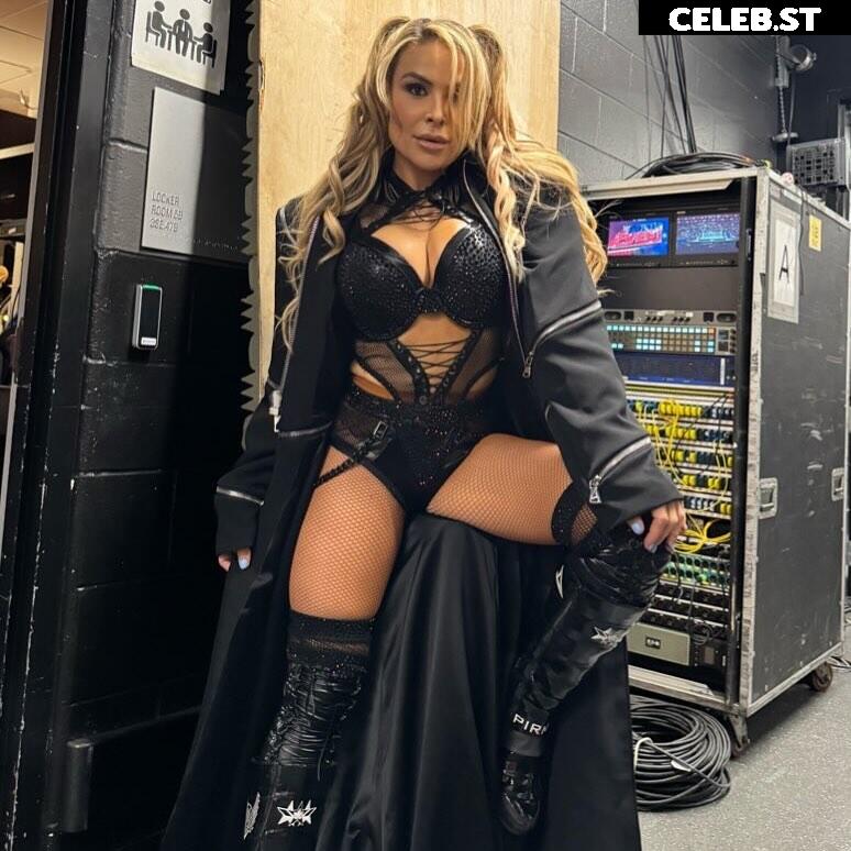 WWE Natalya Neidhart , The Boat Image 4593536