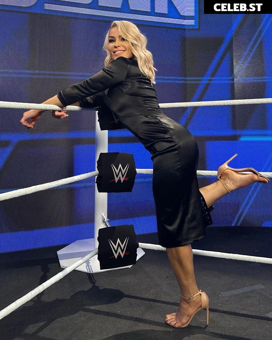 WWE Natalya Neidhart , The Boat Image 4590047