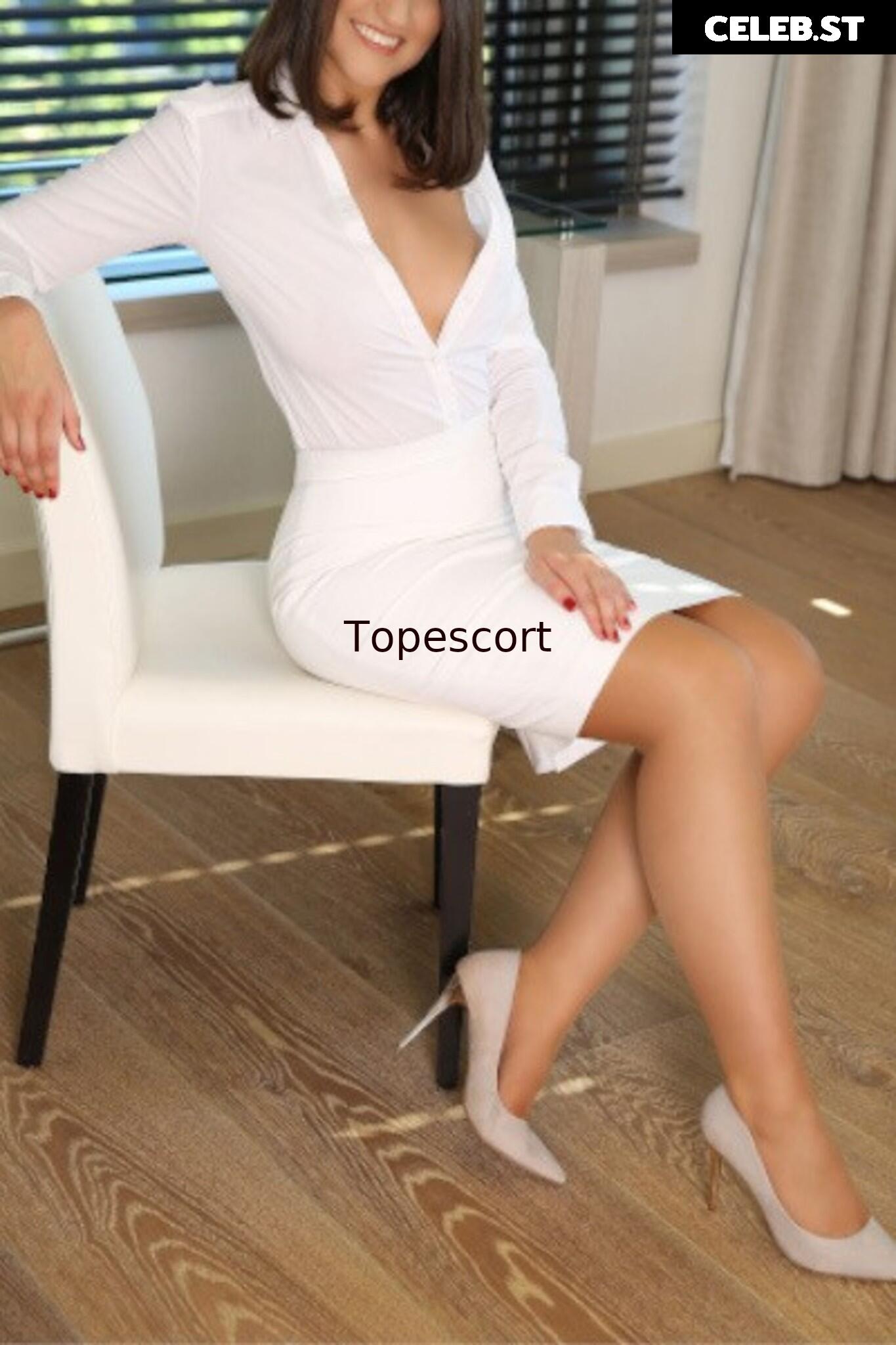 Juliette Claire / @JulietteClaire Image 4587201