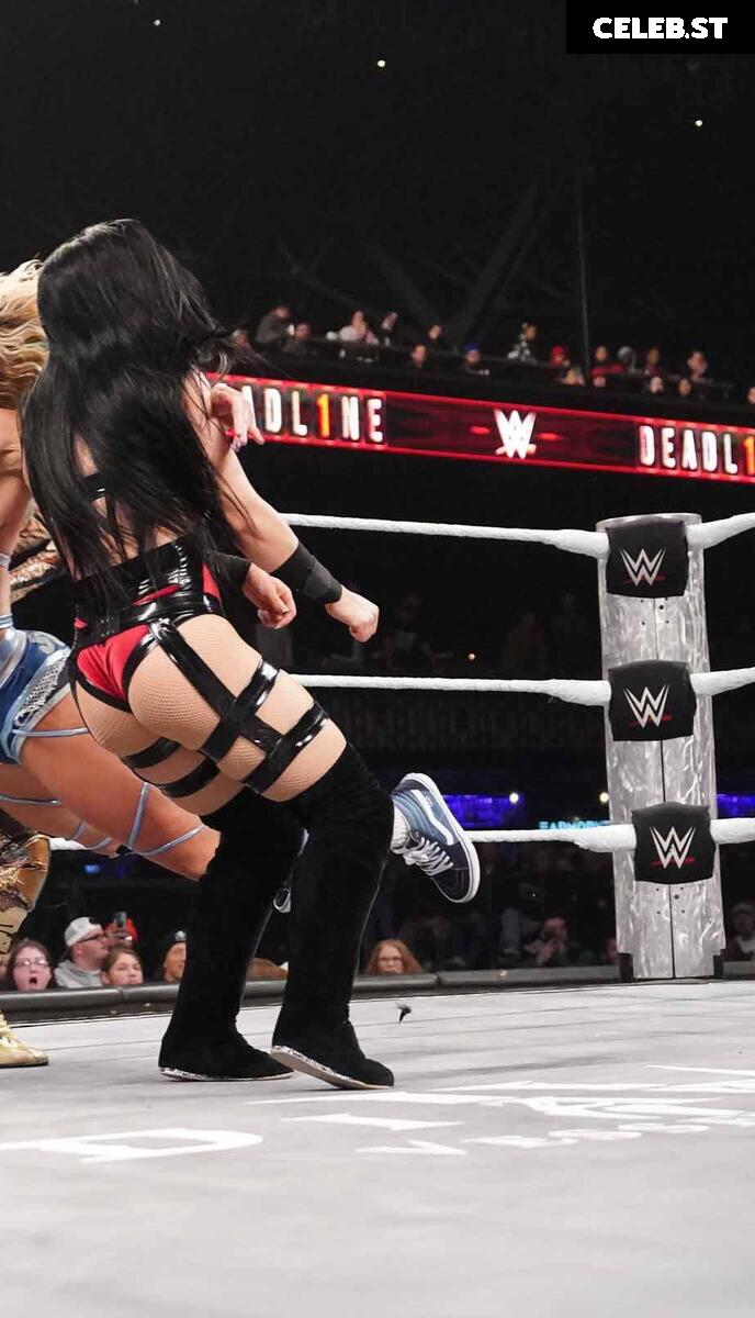 Stephanie vaquer Image 4589081