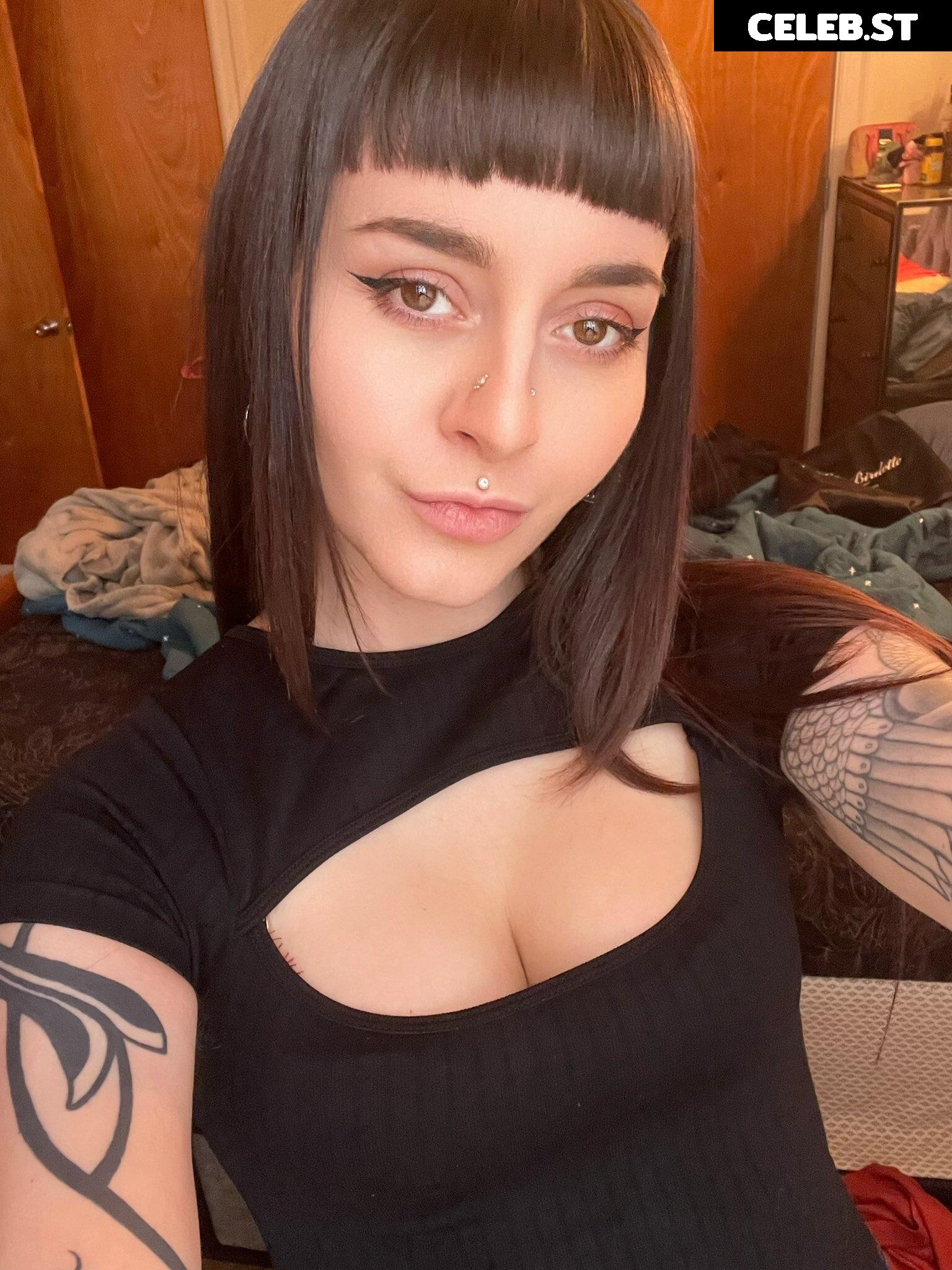 Ava D&#039;amore Image 458844