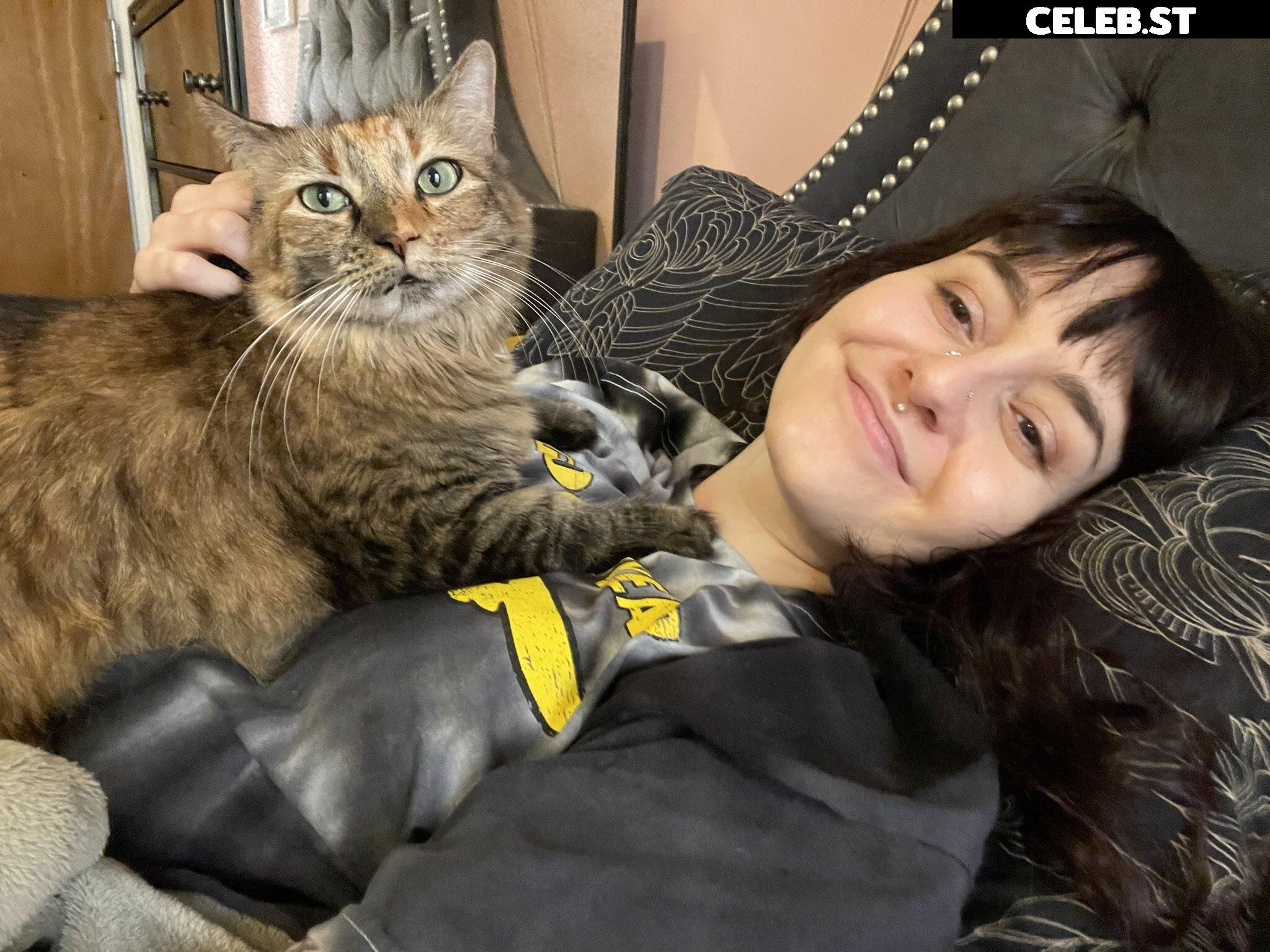 Ava D&#039;amore Image 457487