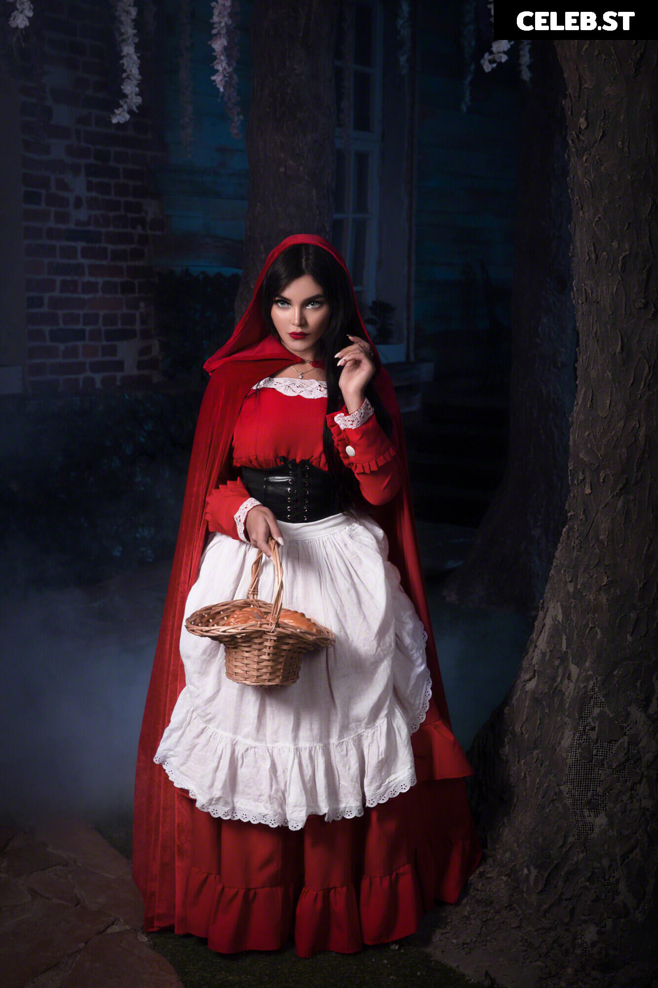 Kalinka Fox (Christina Fink) Image 4574055