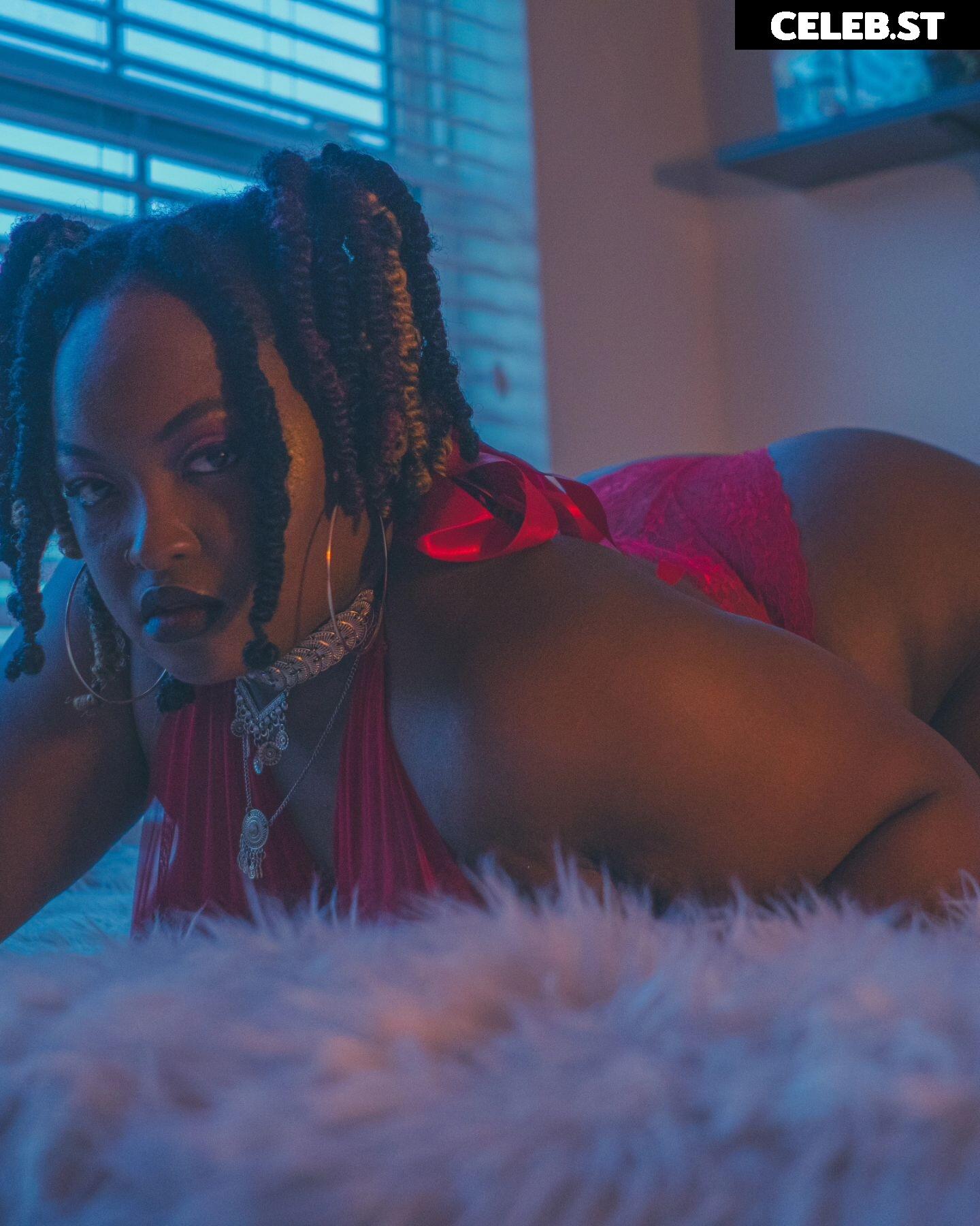 Animated_Aja/NaughtyByNelly/ThighlyInfluential Image 4561092