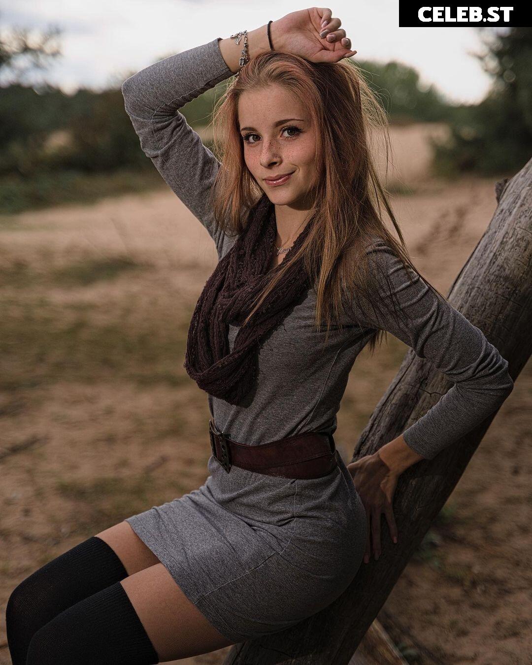 lealyferra / lea.ly Image 455015