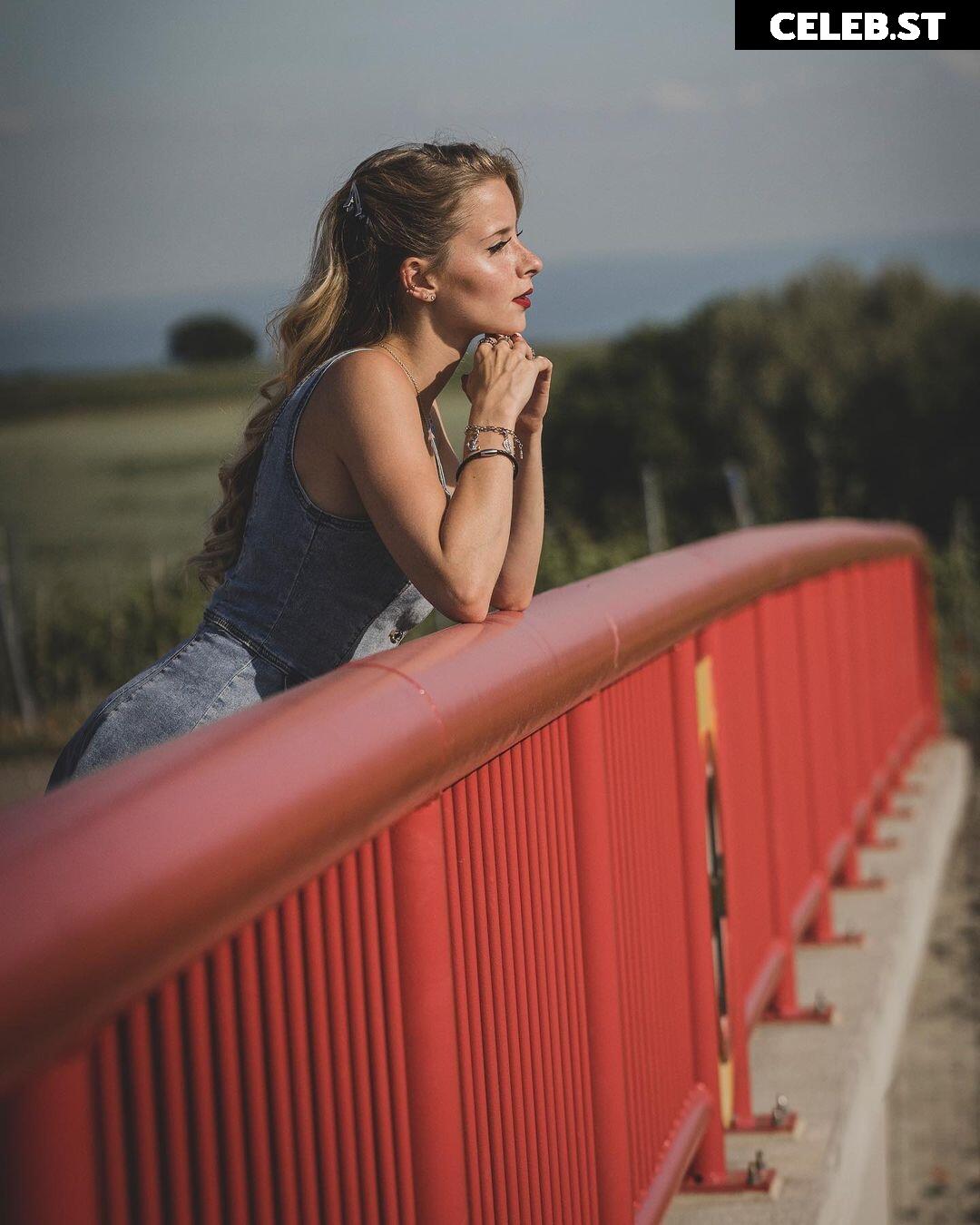lealyferra / lea.ly Image 454643