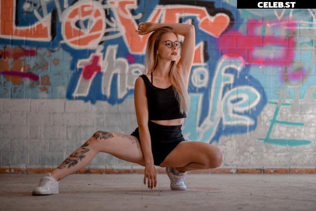 lealyferra / lea.ly Image 454188
