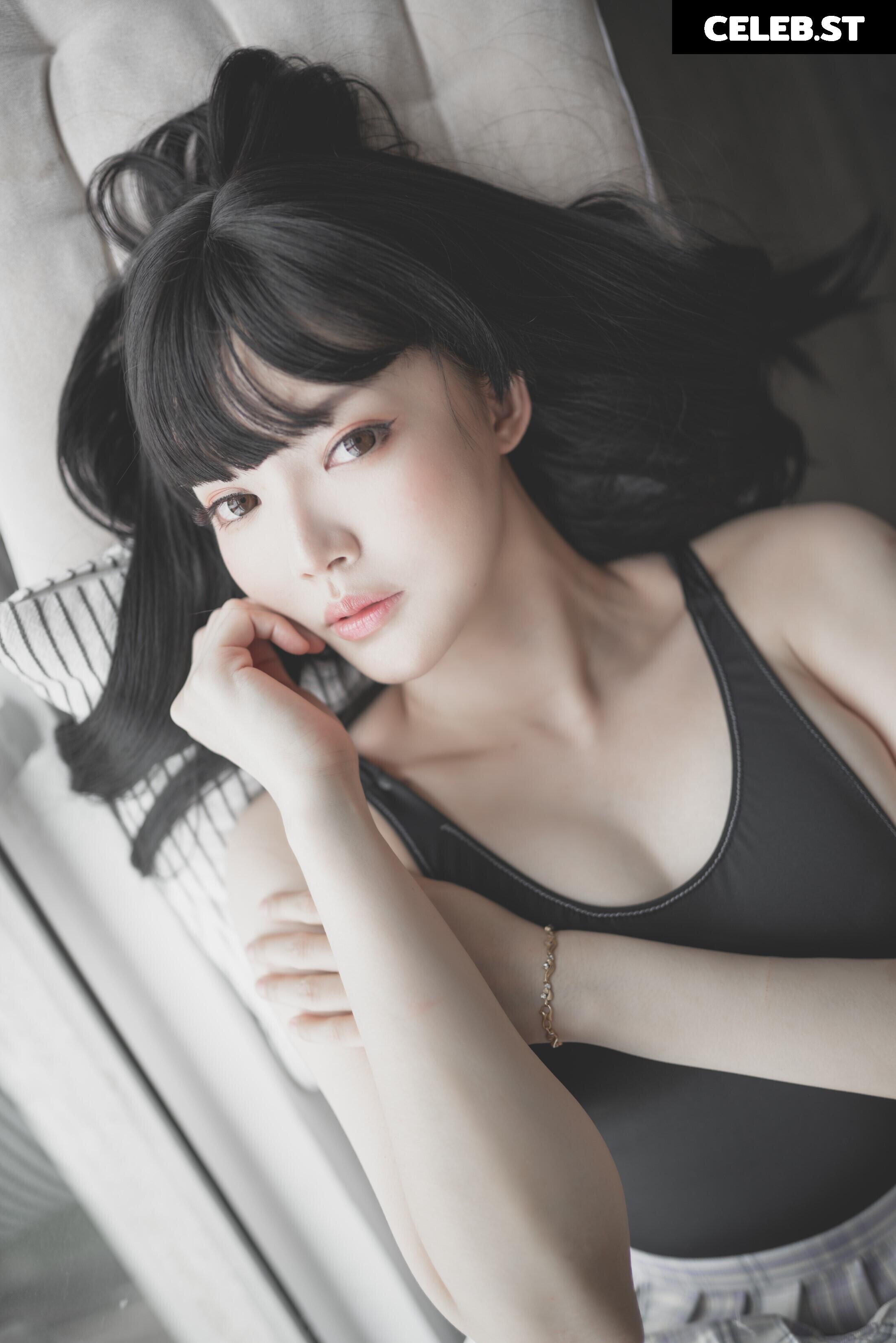 Ying Tze Image 4542170