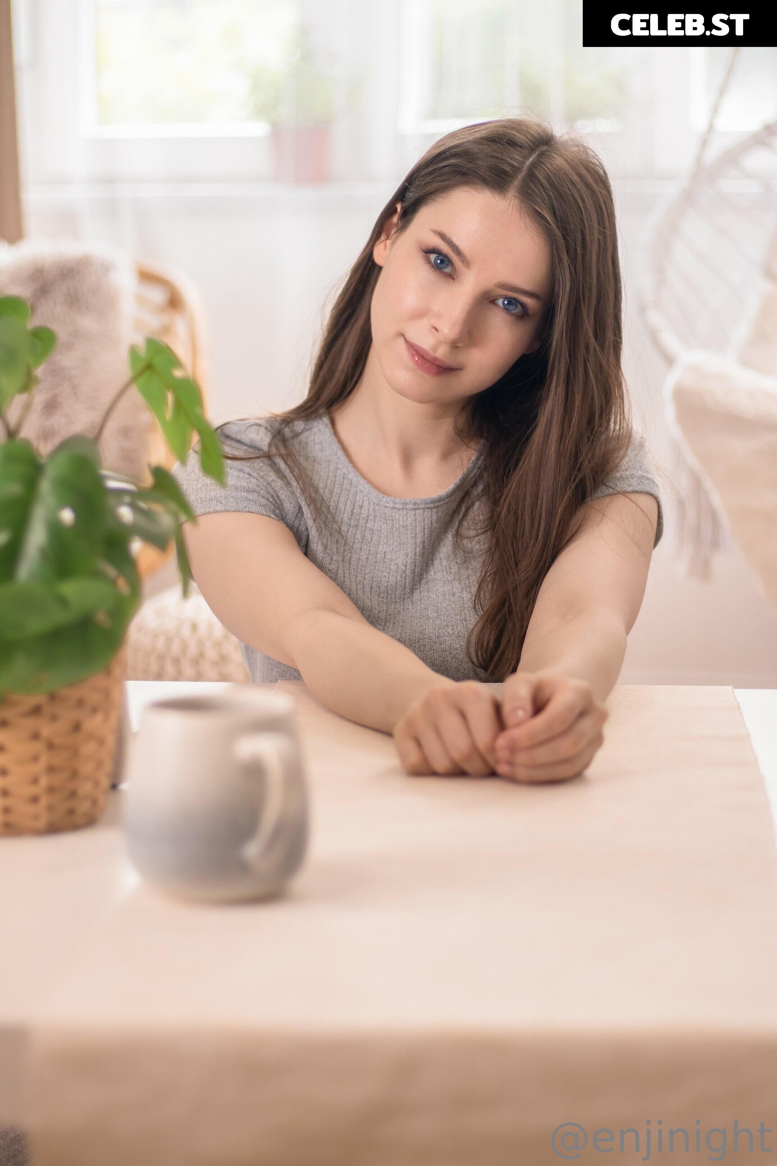 Enji Night Image 4536423