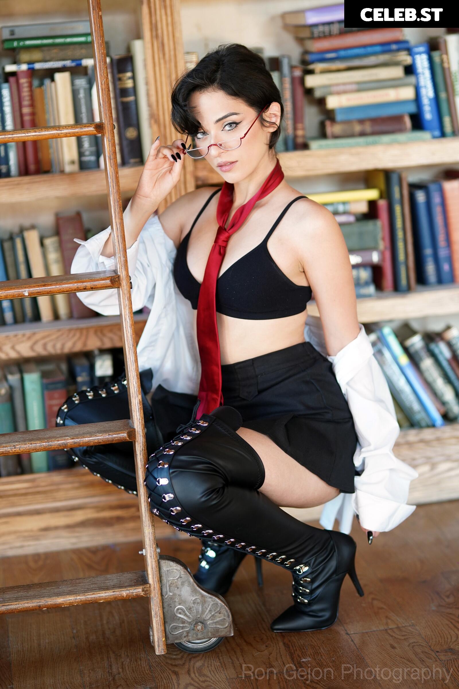 Vain Virgo Image 4537784