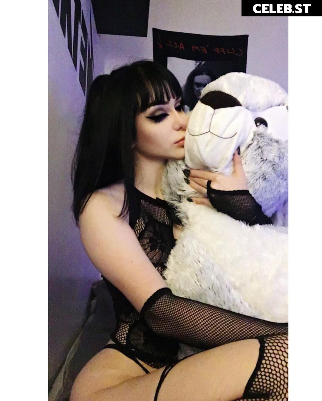 Emma Karlsen | emmakarlsen_ | succubemm Image 4537109