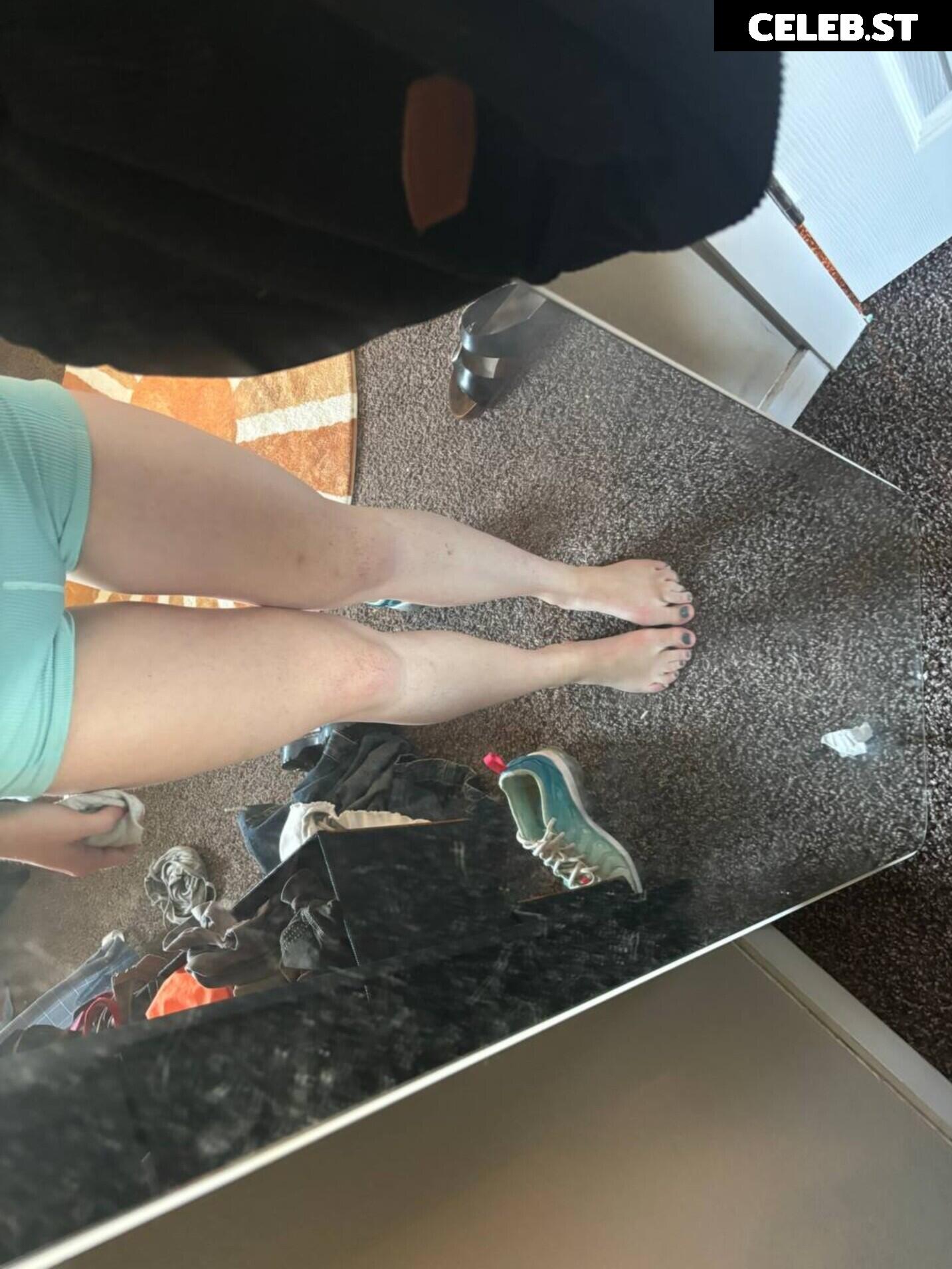 Thqtty/Thqttie/Thqcc Image 4530145