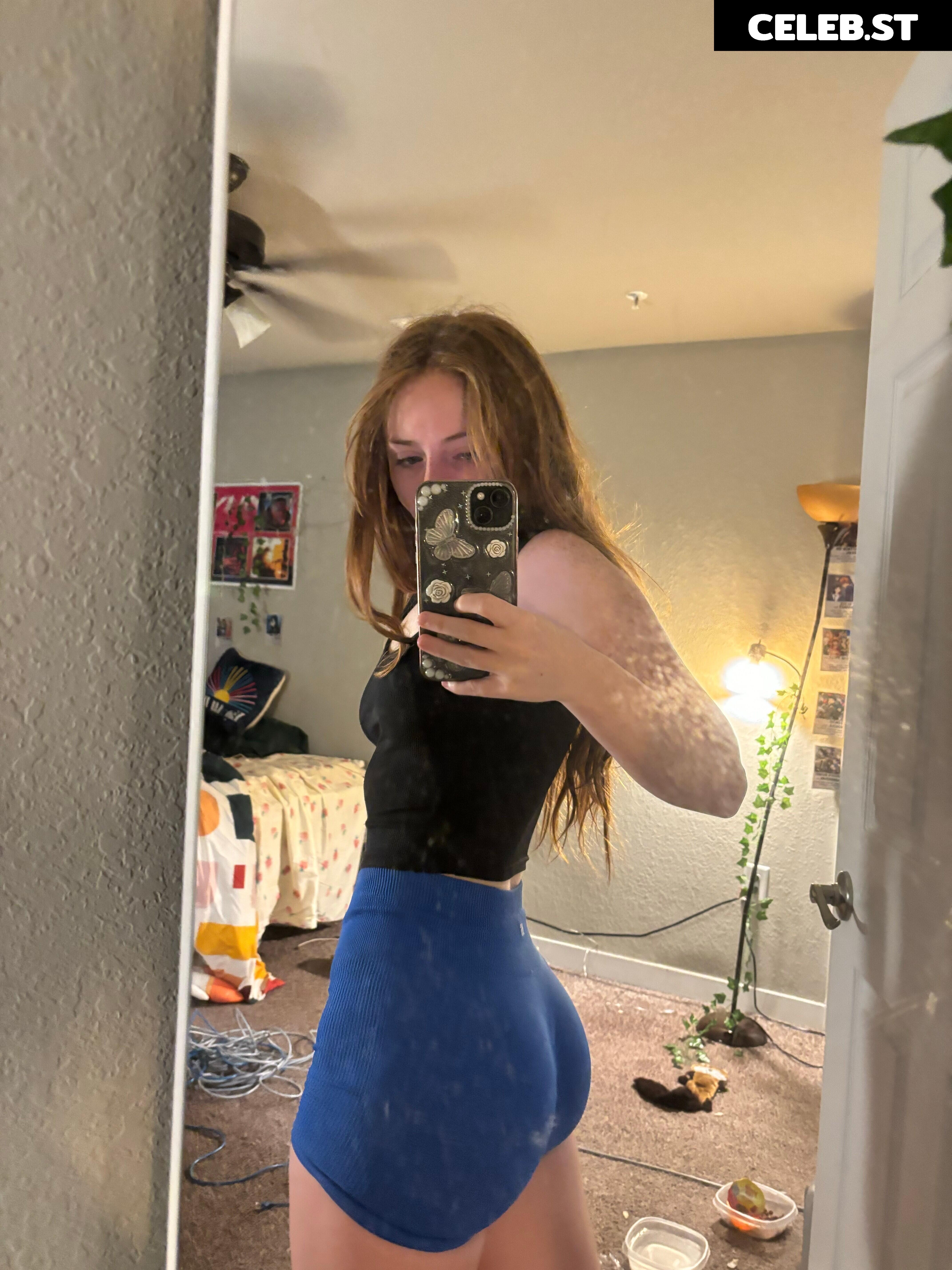 Thqtty/Thqttie/Thqcc Image 4526305