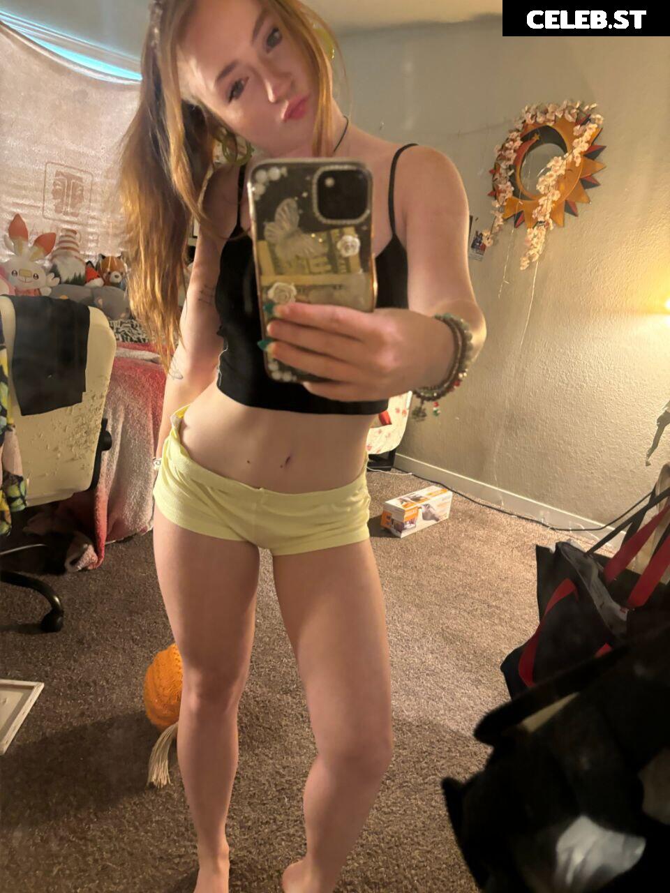 Thqtty/Thqttie/Thqcc Image 4526913