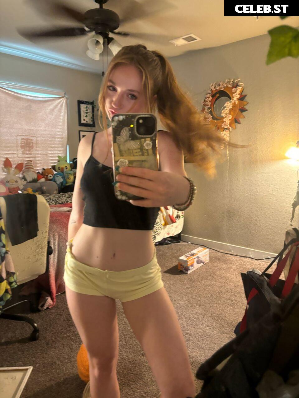 Thqtty/Thqttie/Thqcc Image 4526921