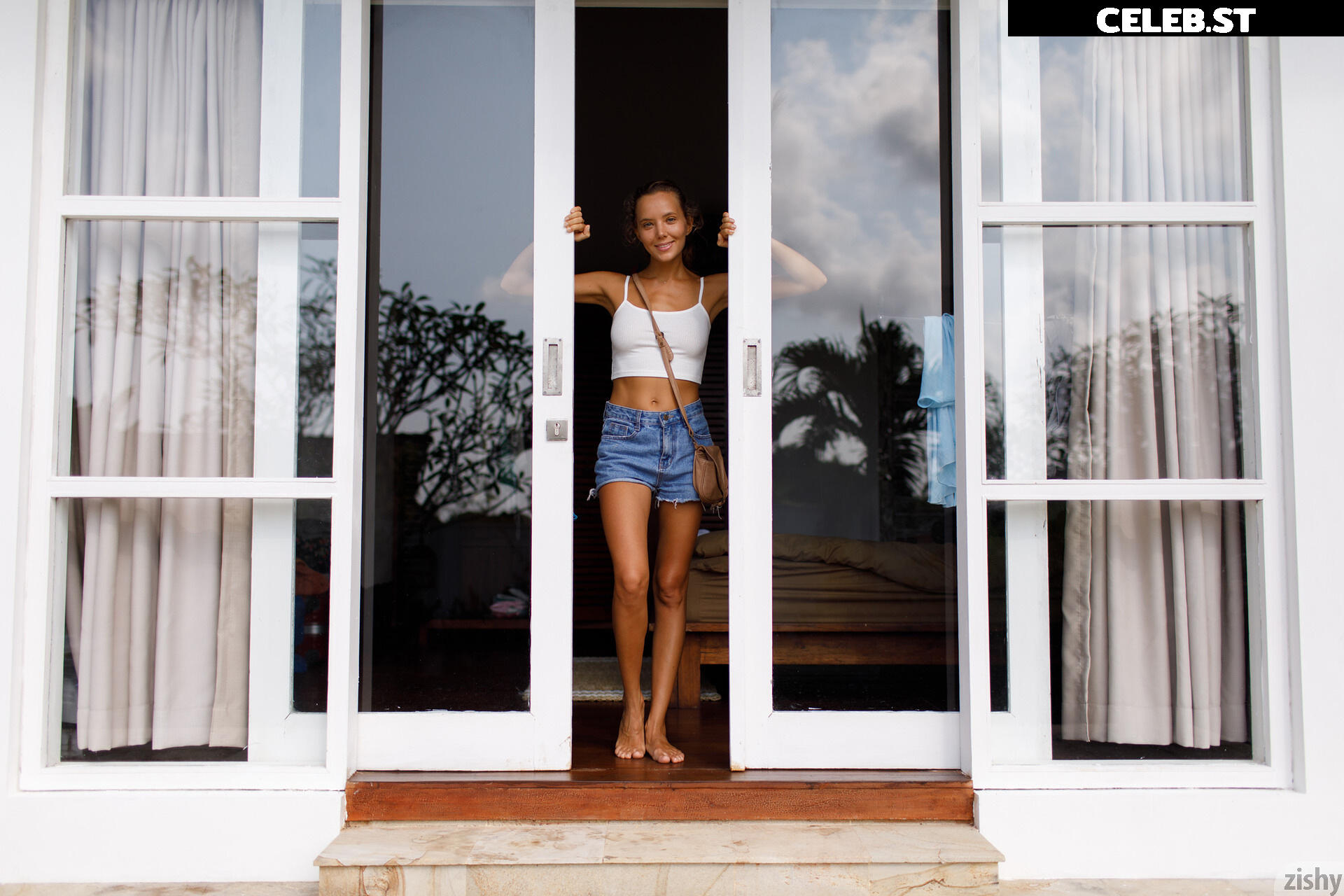 Katya Clover Image 4523890