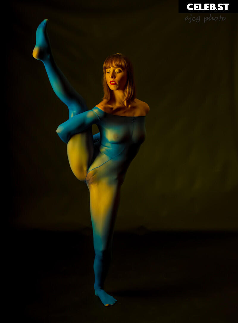 Green_Eyed_Nymph Image 4528221