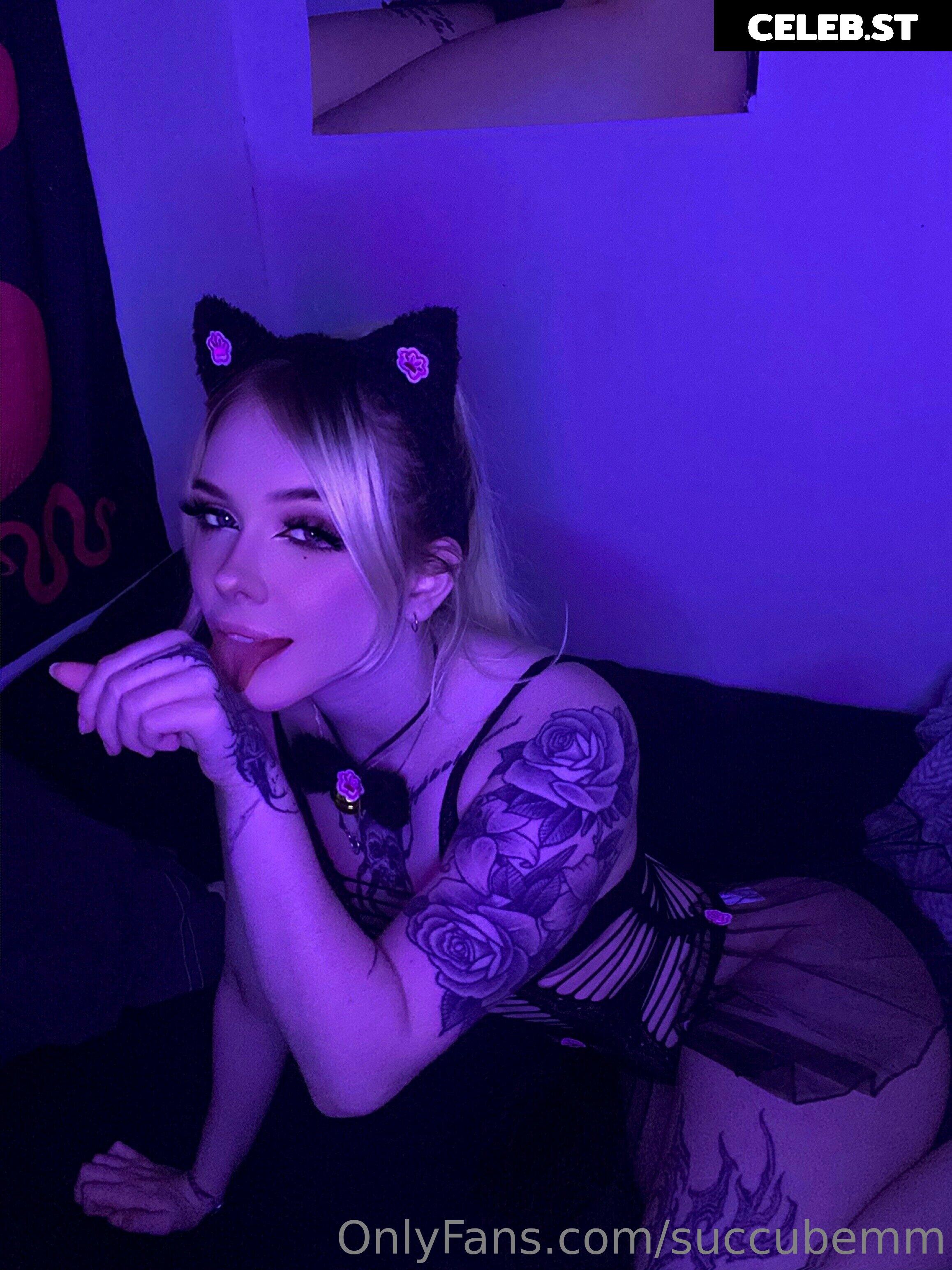 Emma Karlsen | emmakarlsen_ | succubemm Image 4514472