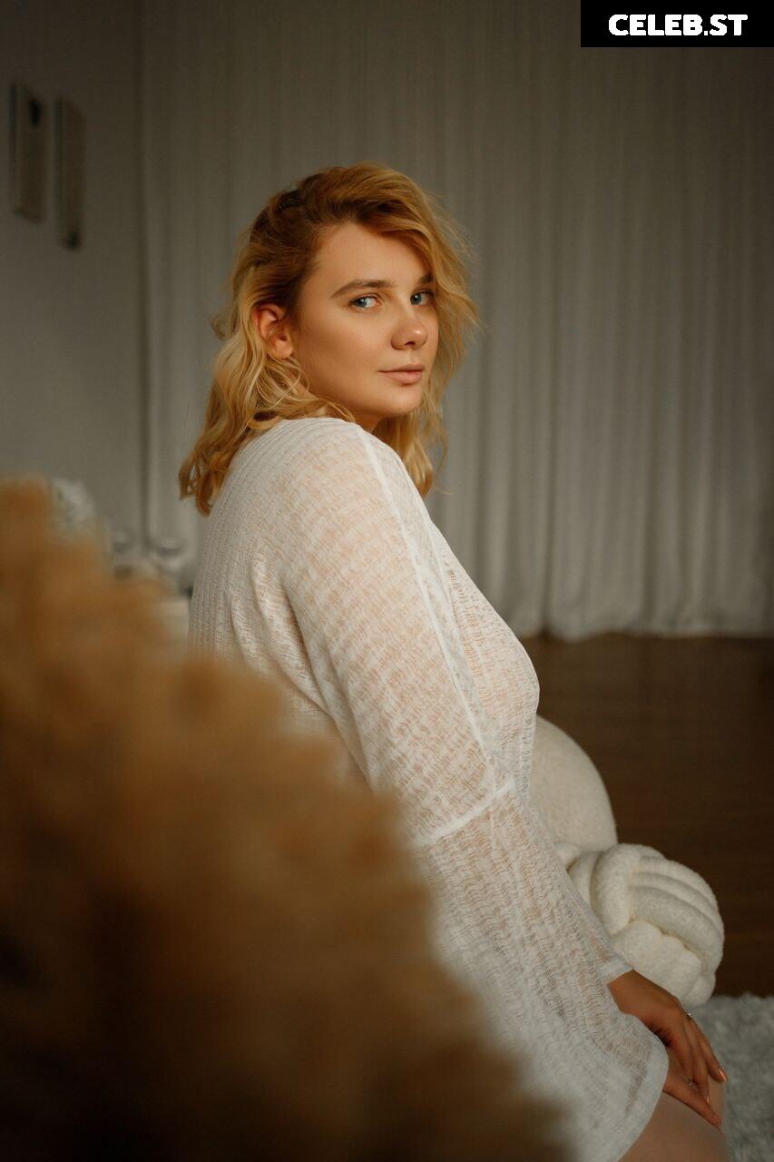 Natali Tihomirova Image 451429