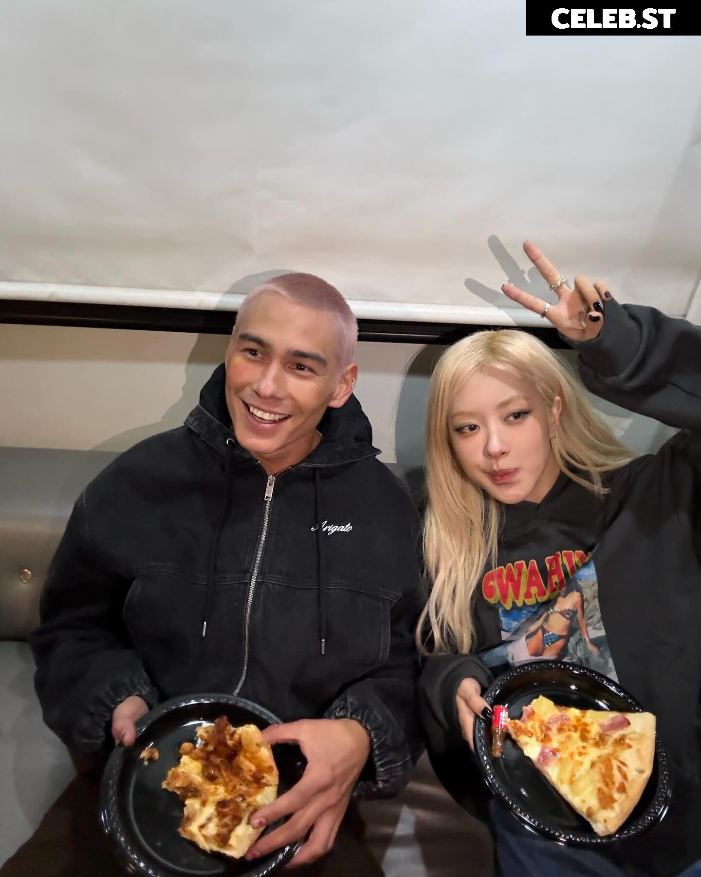 Rosé || Roseanne Park - BLΛƆKPIИK ( BLACKPINK ) Image 4505922