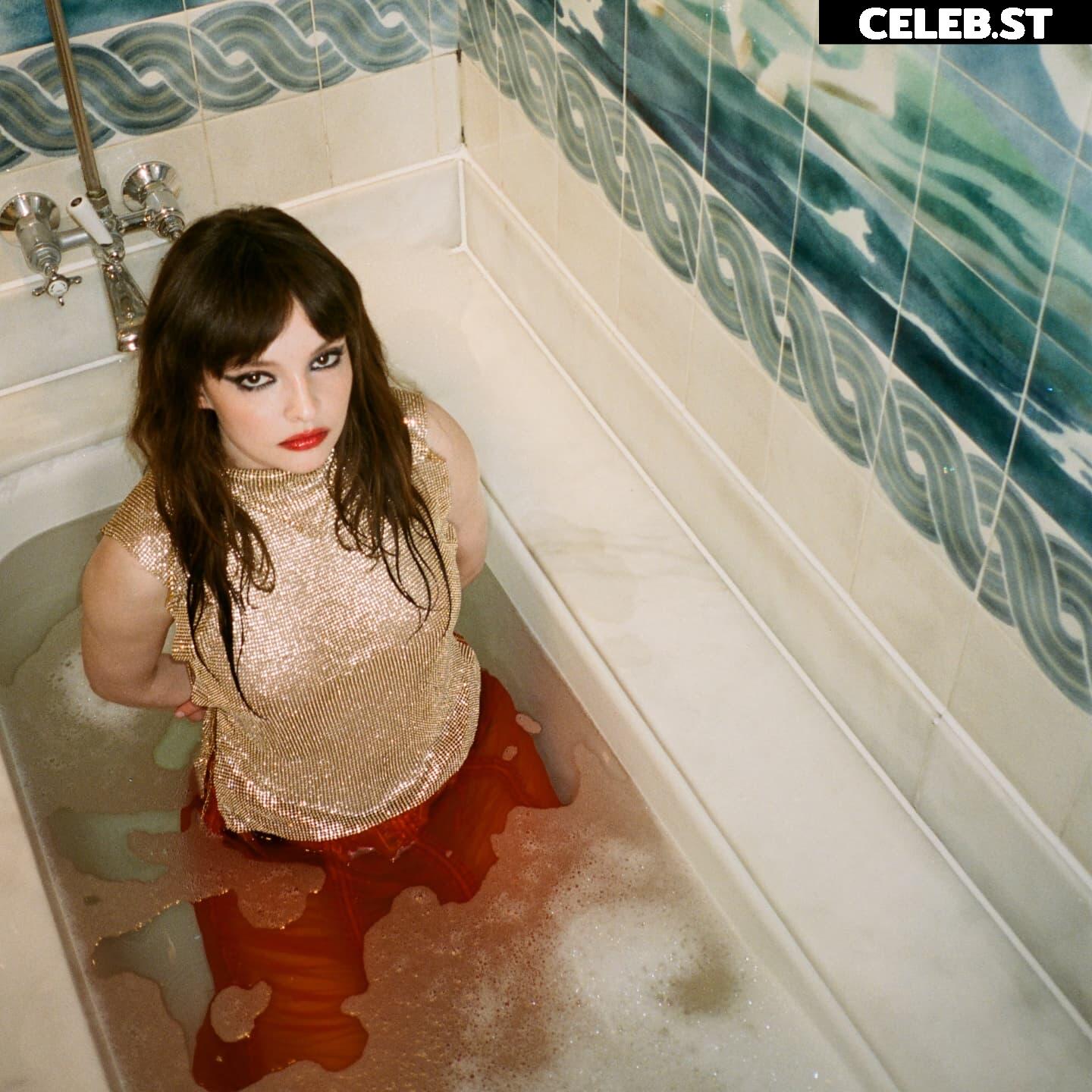 Lauren Mayberry (Singer) Image 4506525