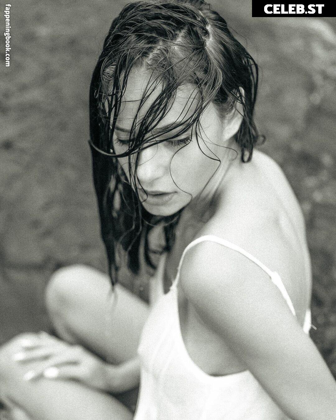 Sarina-Marie Rodriguez Image 450799