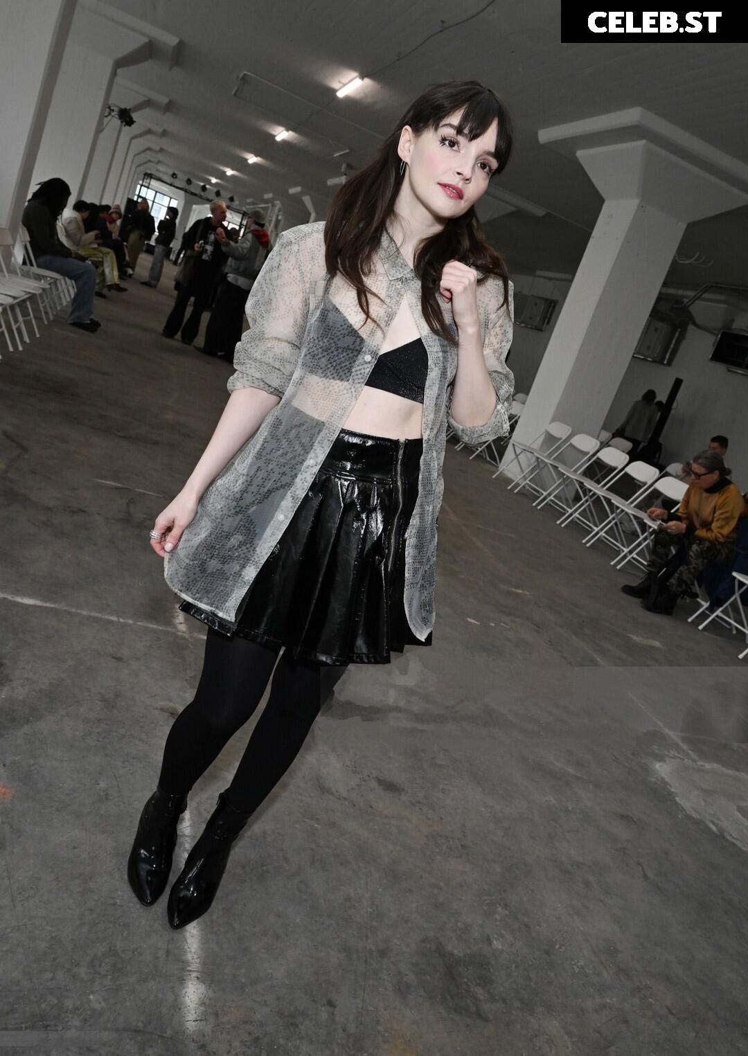 Lauren Mayberry (Singer) Image 4501402