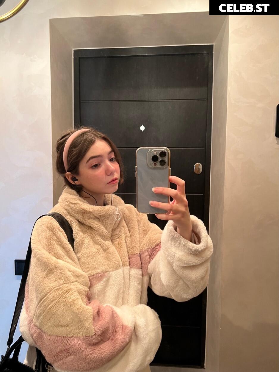 Plumpy_mage Image 4503814