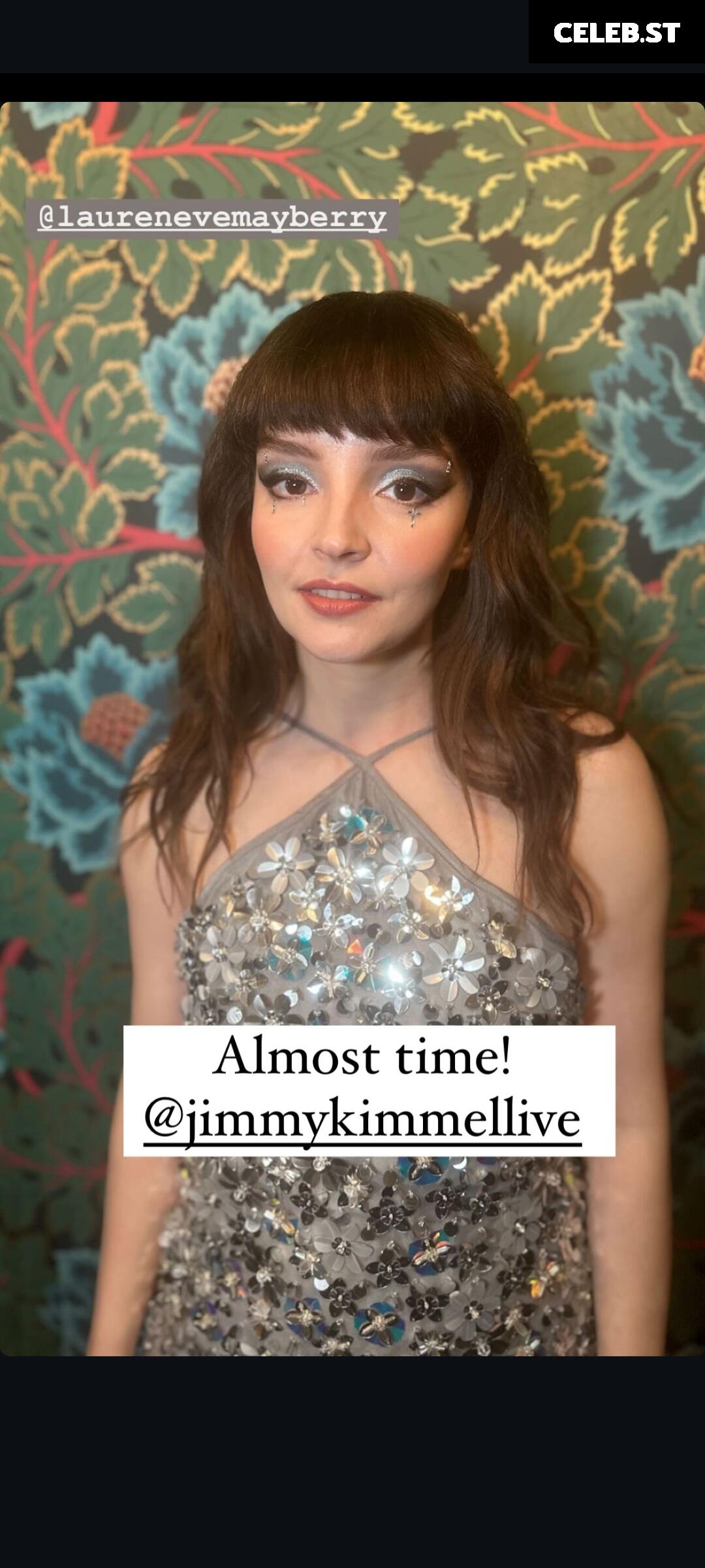 Lauren Mayberry (Singer) Image 4509294