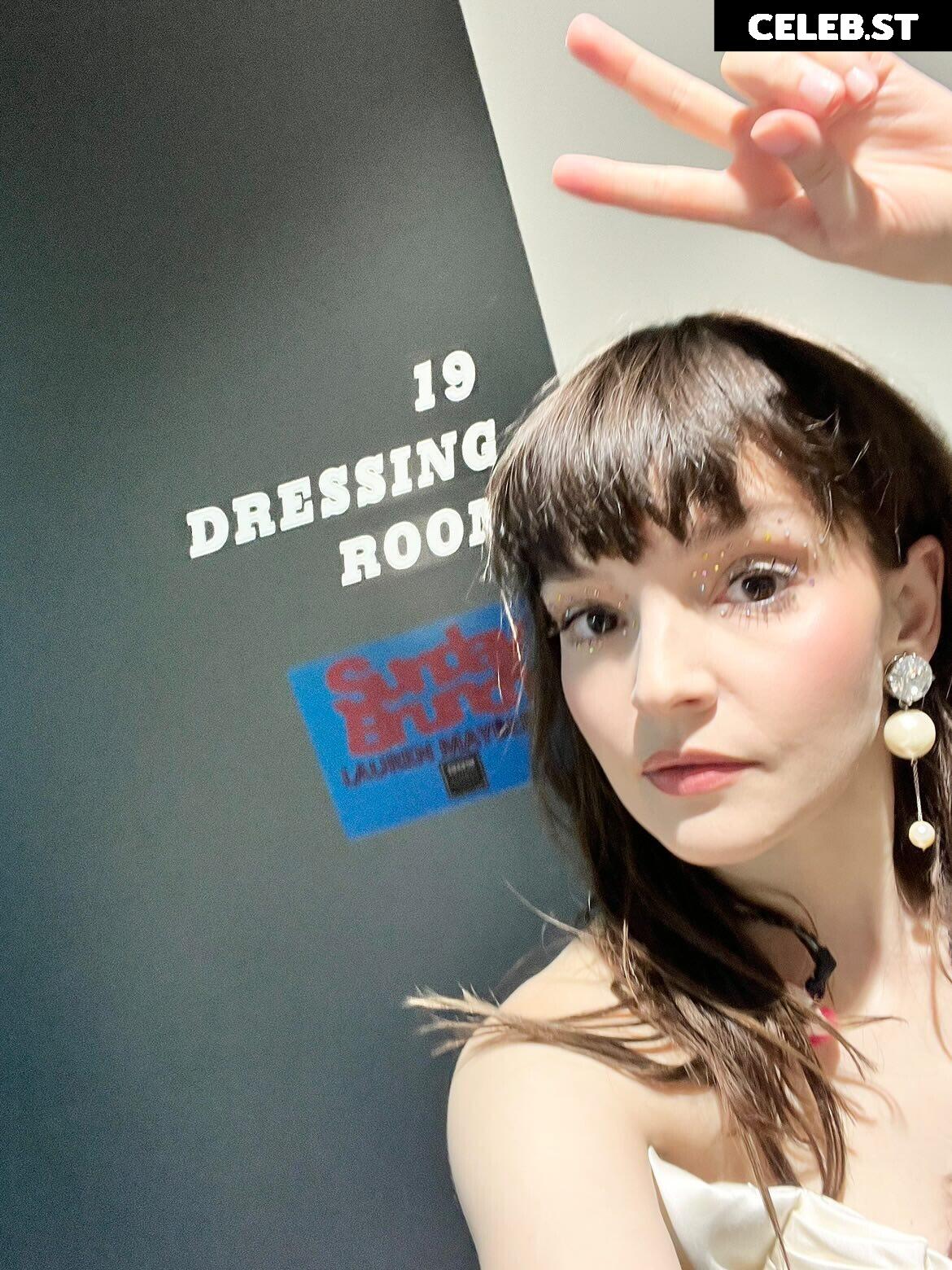Lauren Mayberry (Singer) Image 4508632