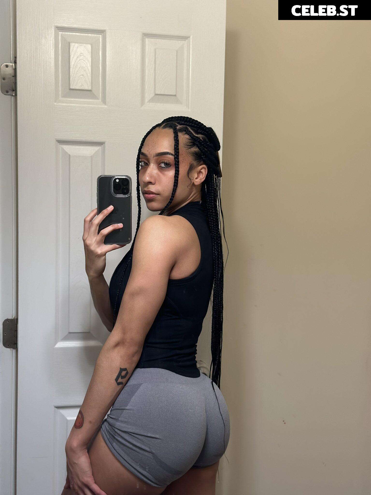 solesndsouls // Praying Mantis Image 4691880