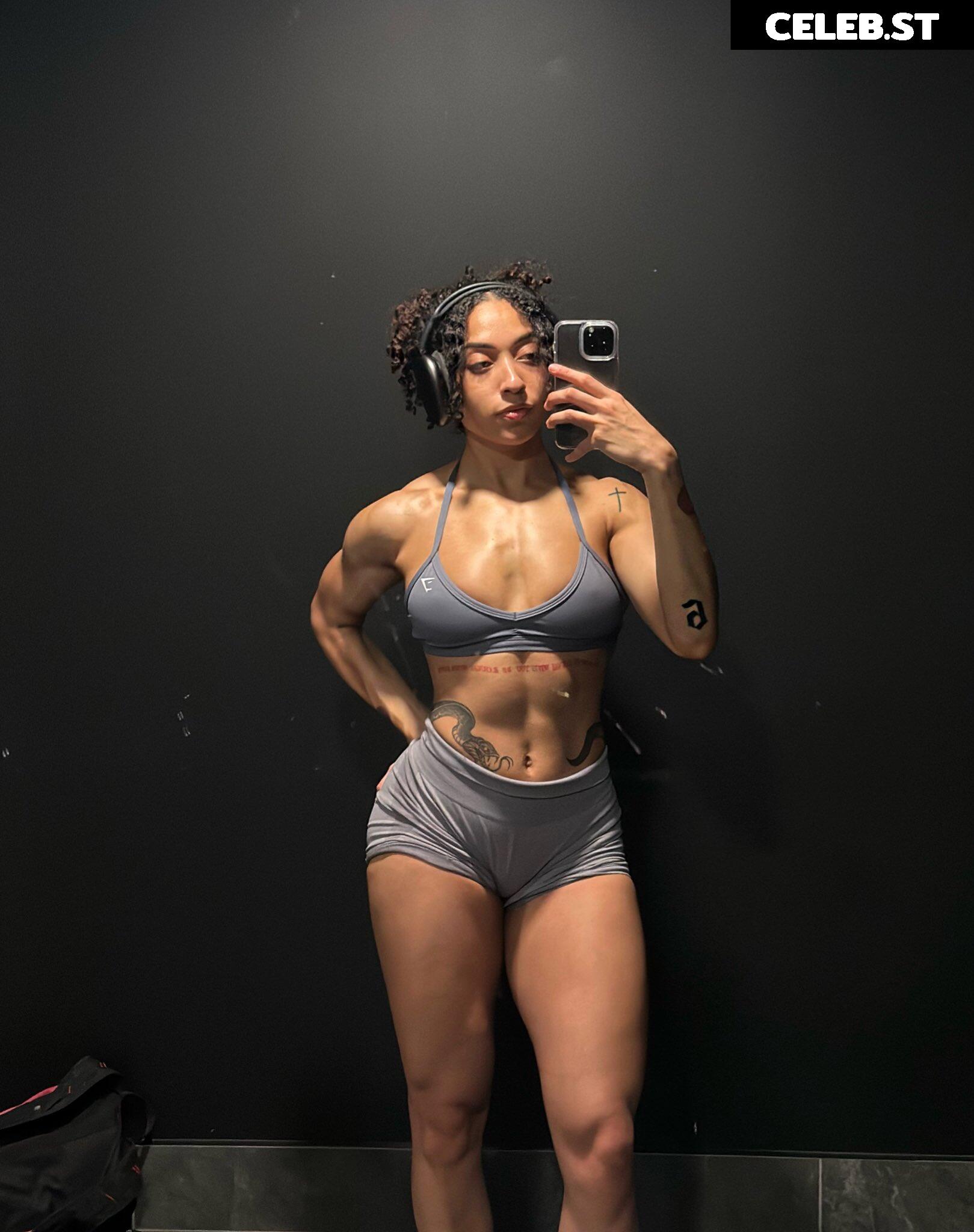 solesndsouls // Praying Mantis Image 4693426