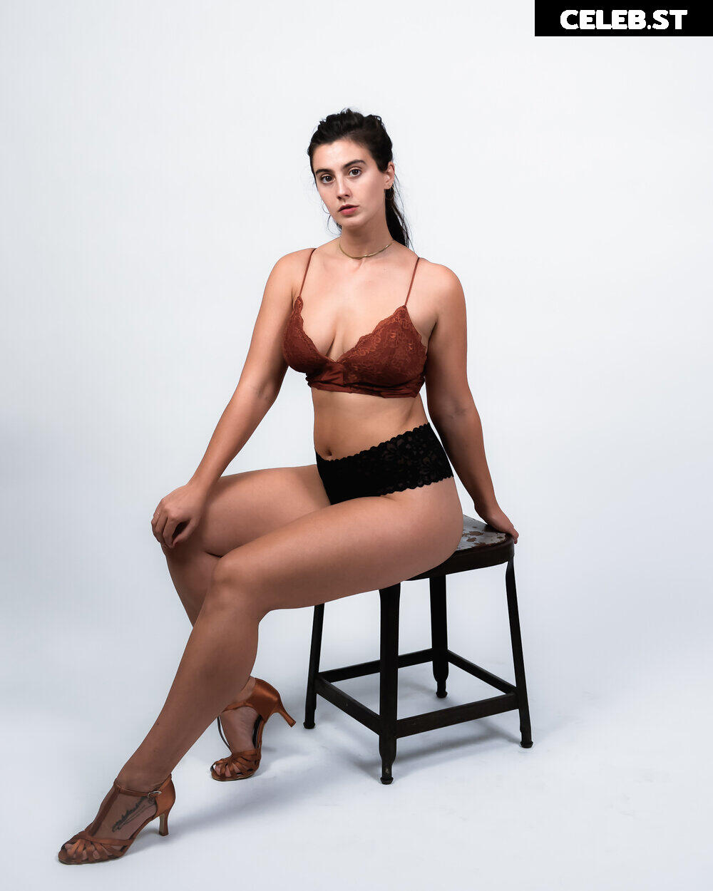 Model Seraphina Image 4693363