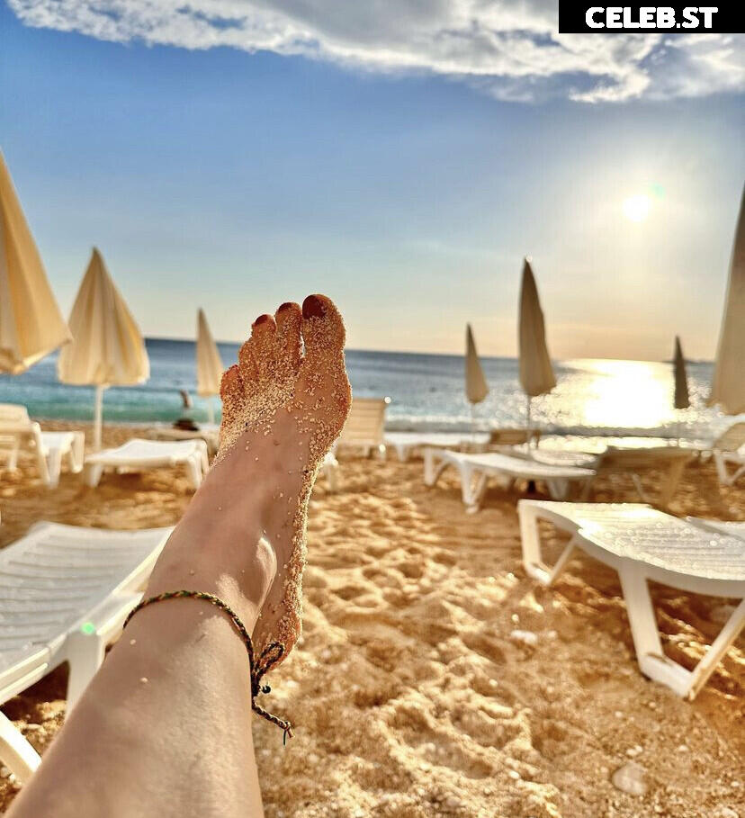 Merve Elmas / mrv.lms Image 4690225