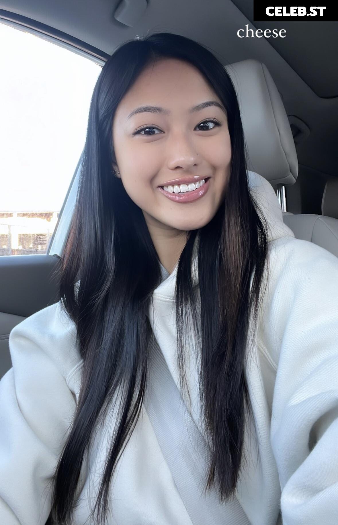 Gabby Hua @gabby.hua Image 4686528