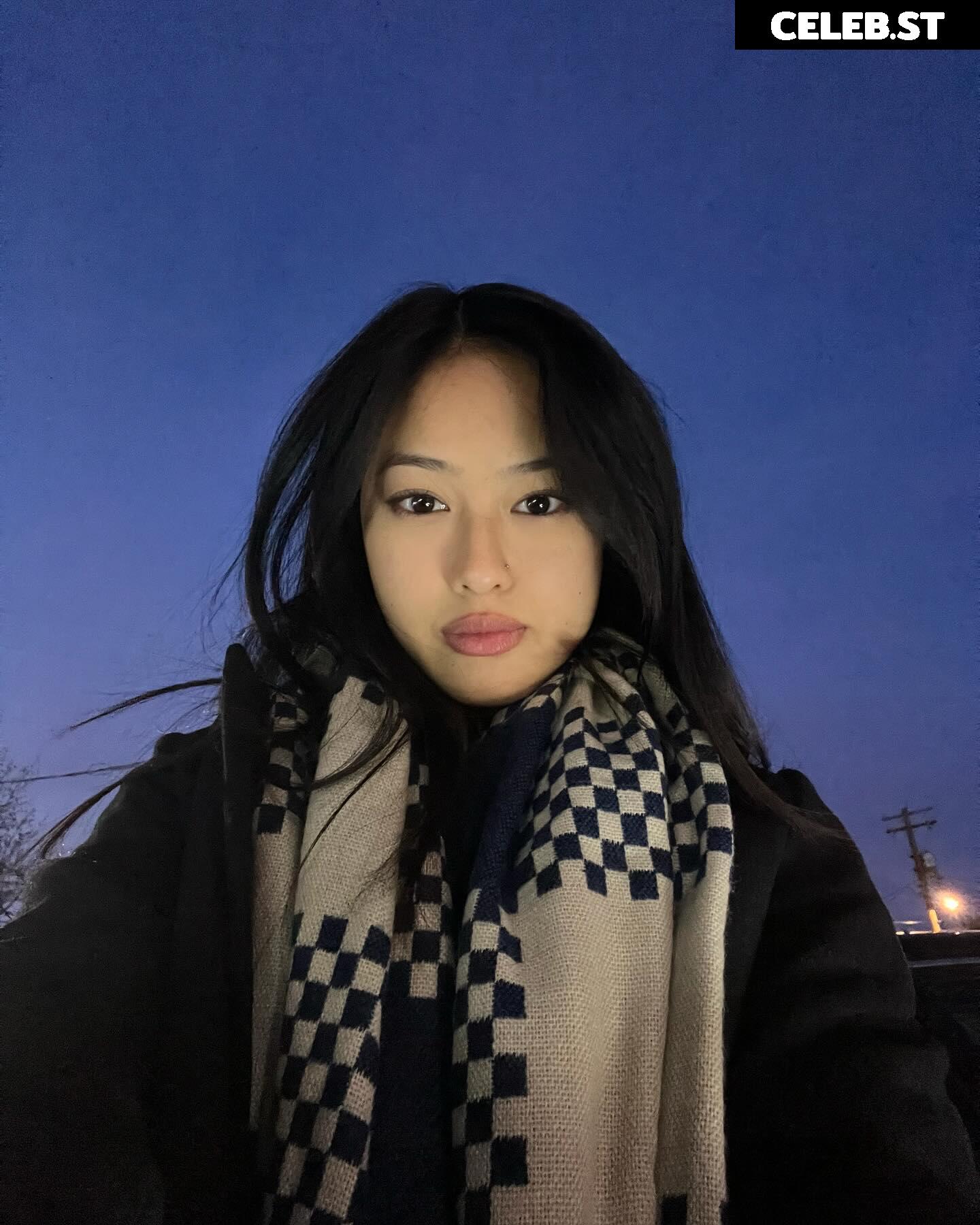 Gabby Hua @gabby.hua Image 4686670