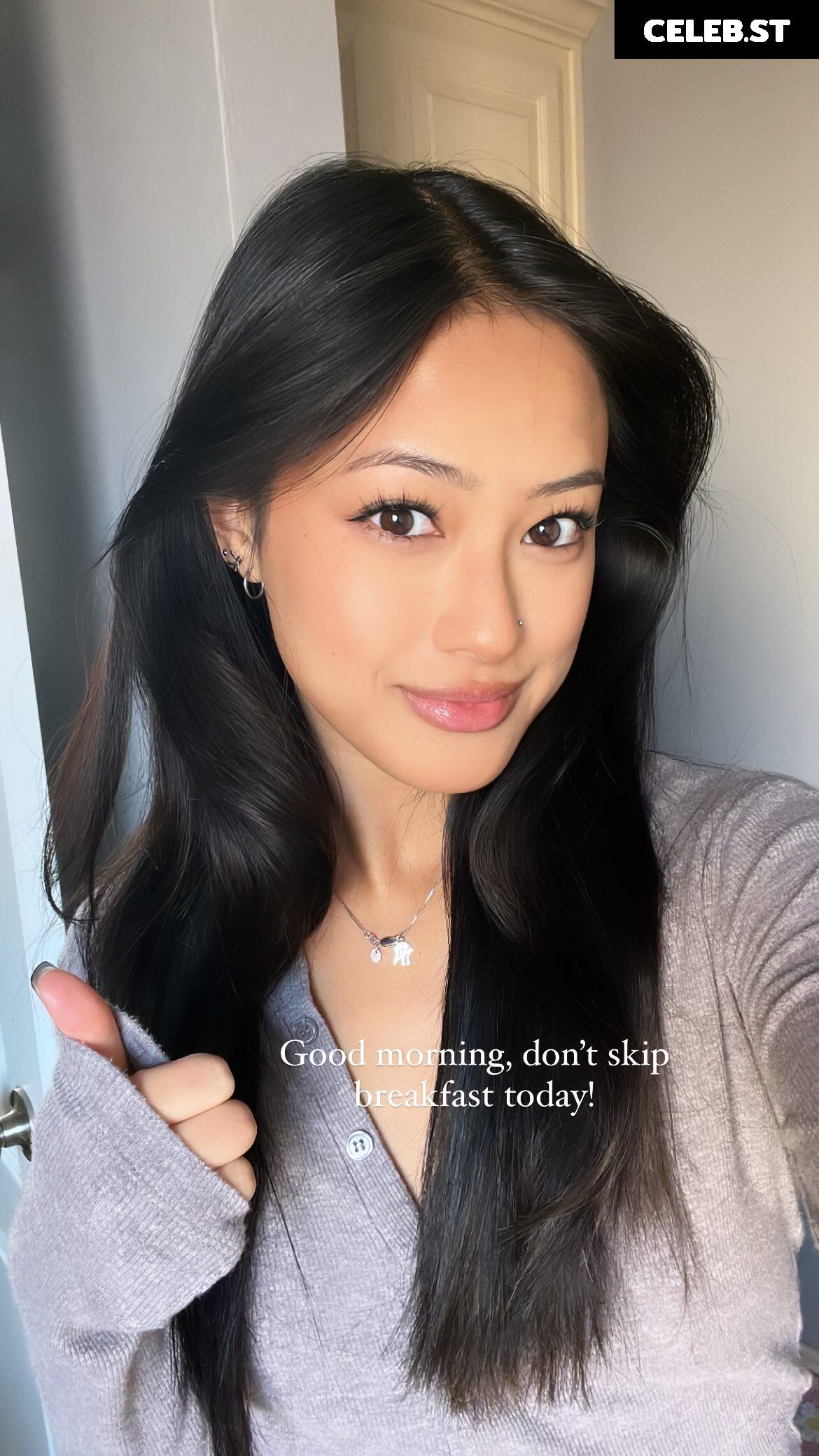 Gabby Hua @gabby.hua Image 4684777