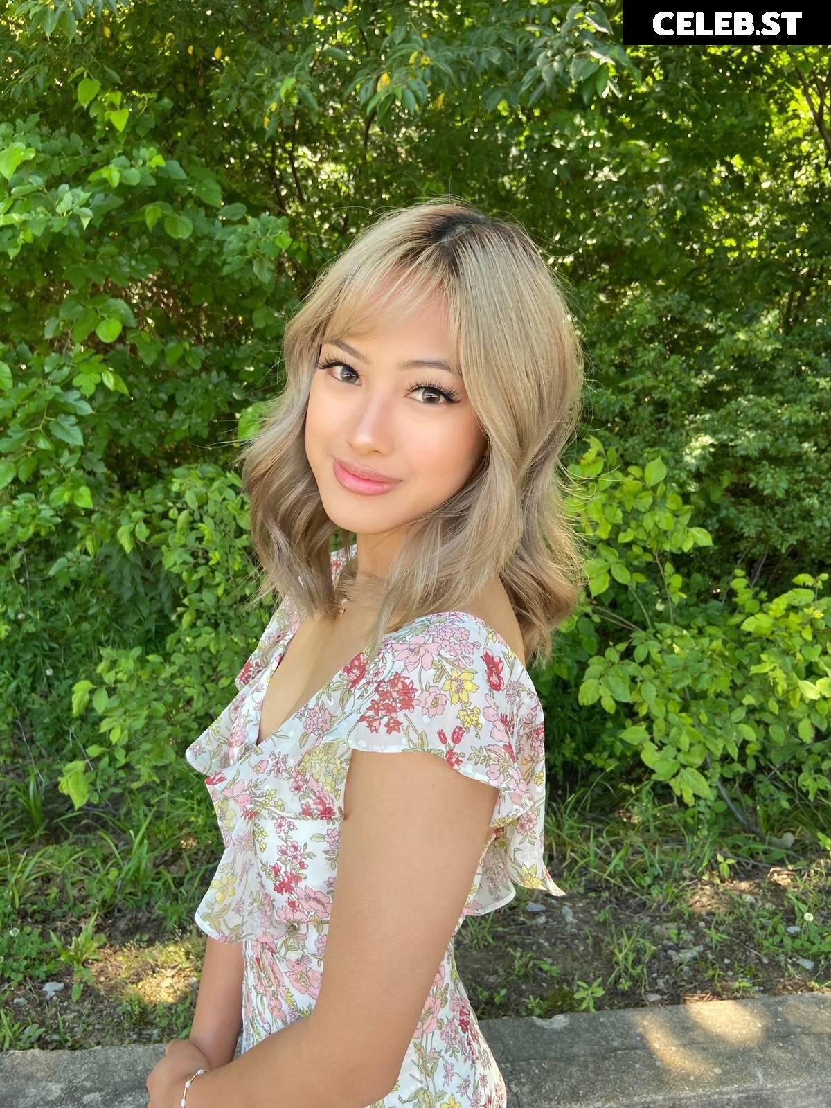 Gabby Hua @gabby.hua Image 4684393