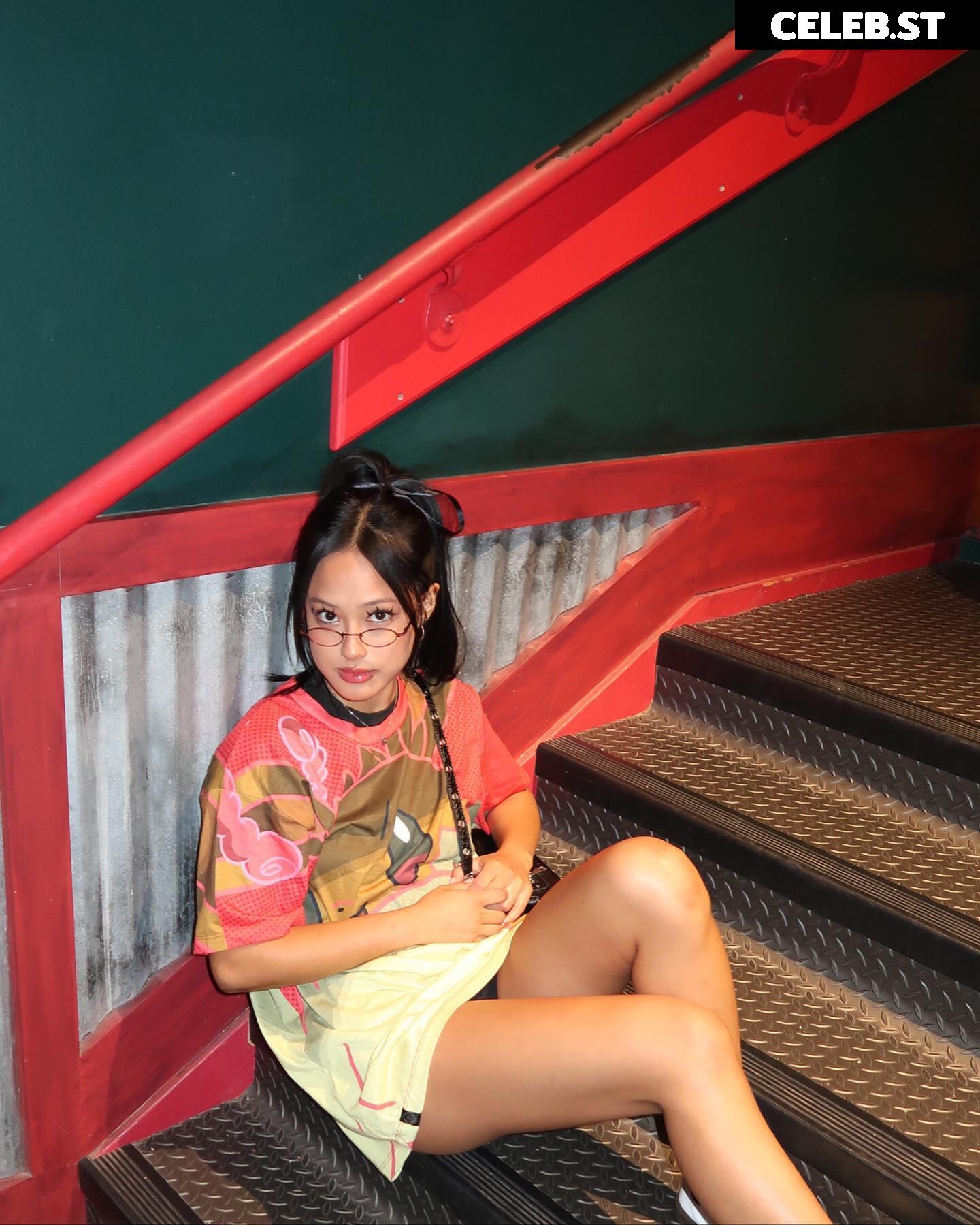 Gabby Hua @gabby.hua Image 4683318