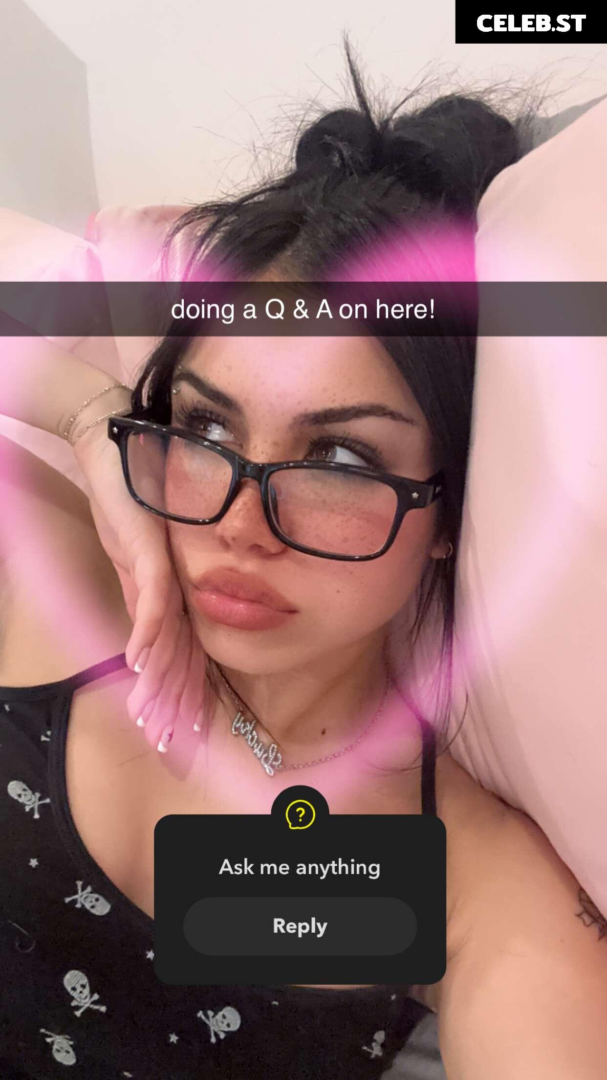 Tara yummy Image 4683311