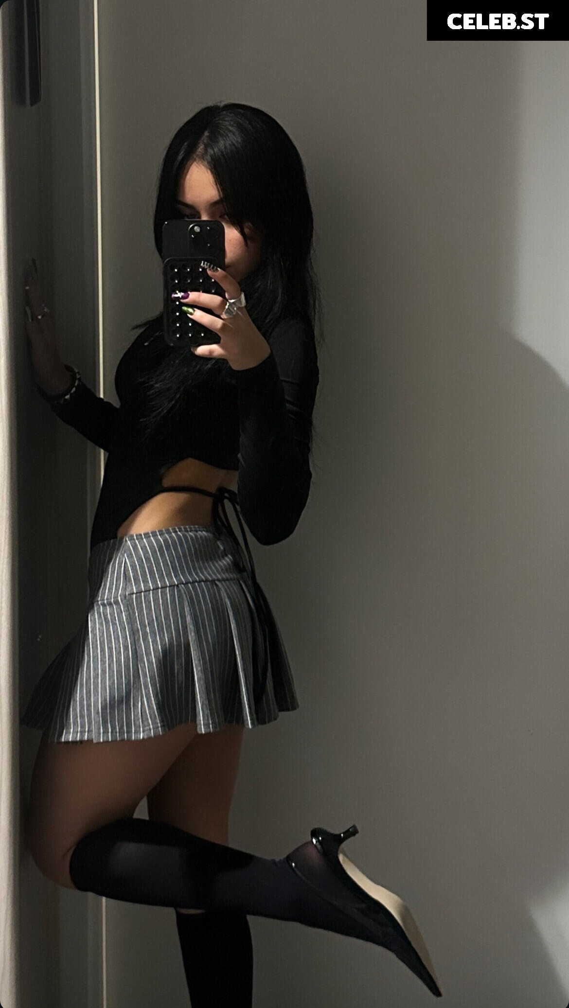 Tara yummy Image 4677841