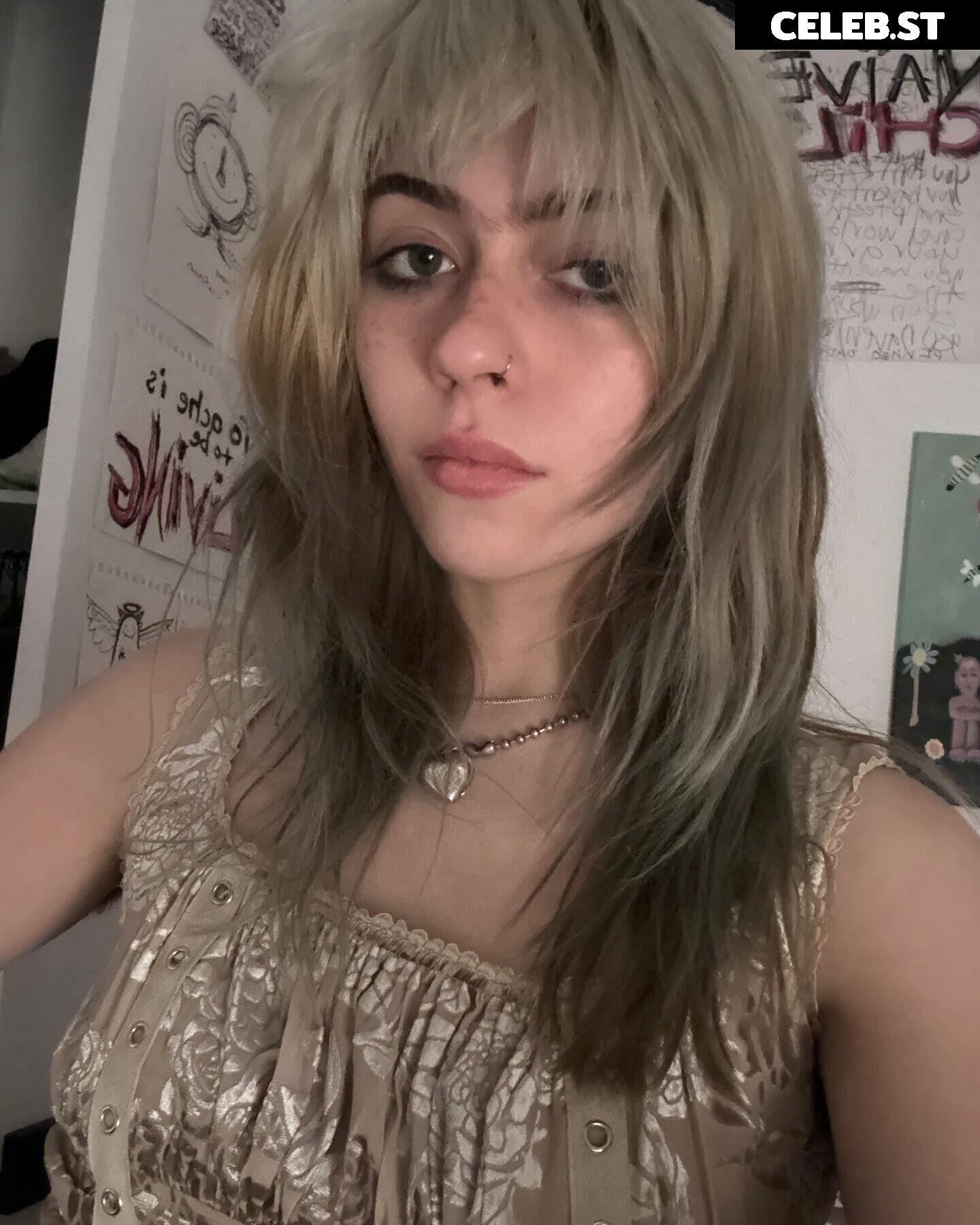 wormsheriff / Olivia O Image 4672536