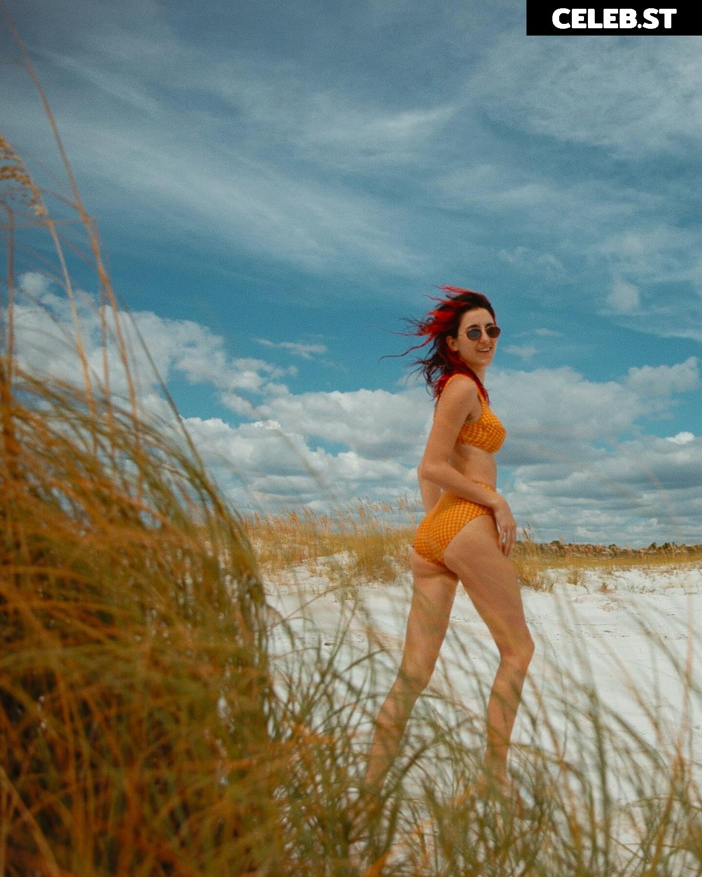 143joannagc Image 4669159