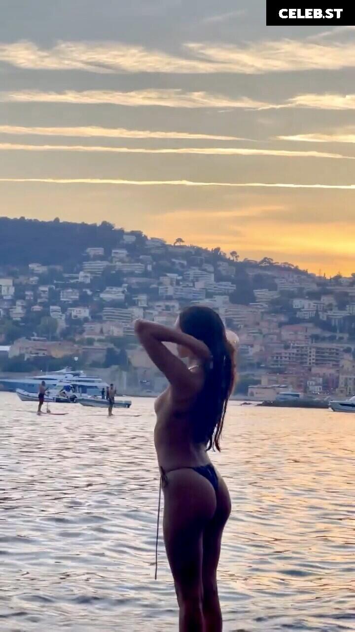 Claire Molin Image 4655331