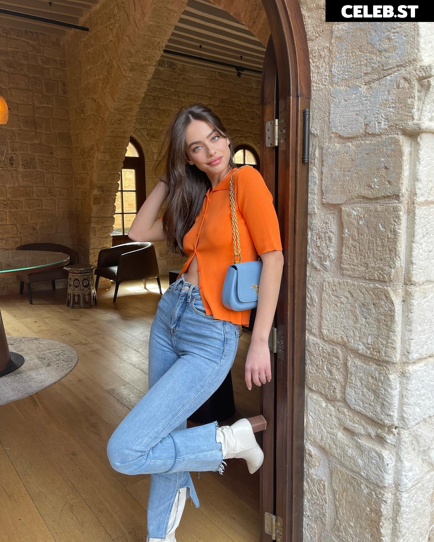 Yael Shelbia Image 4657919